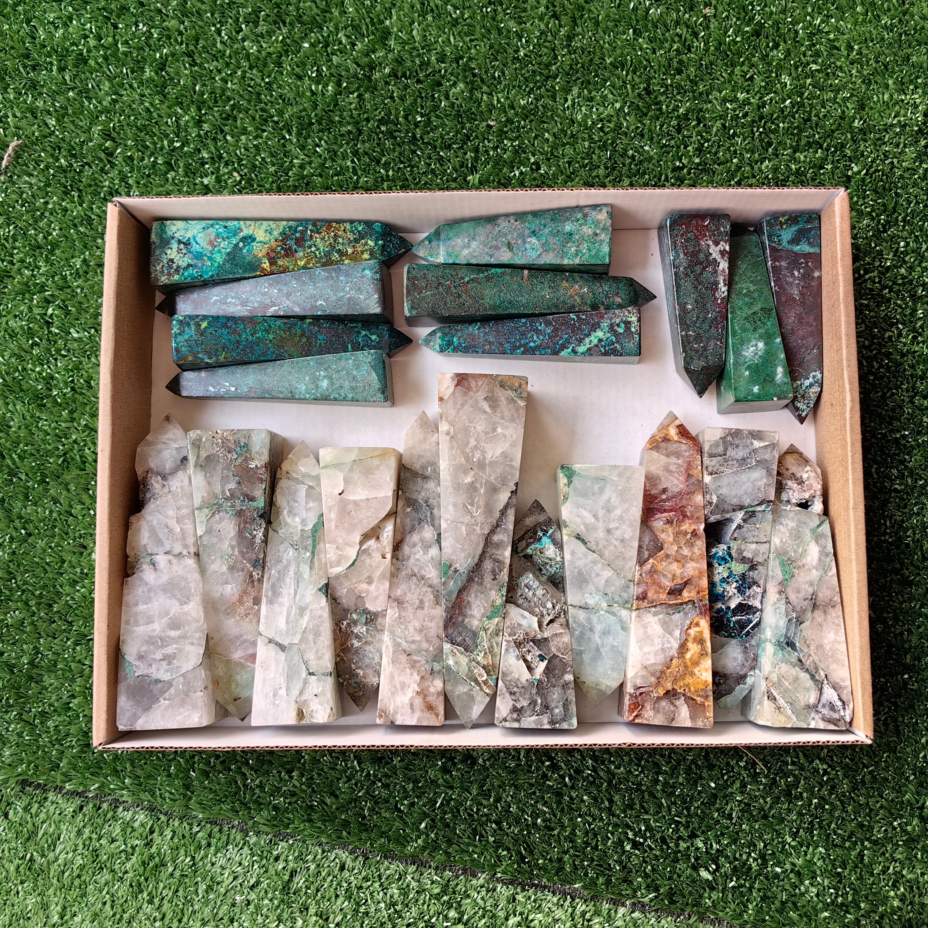 21 pc chrysocolla quartz & chrysocolla towers