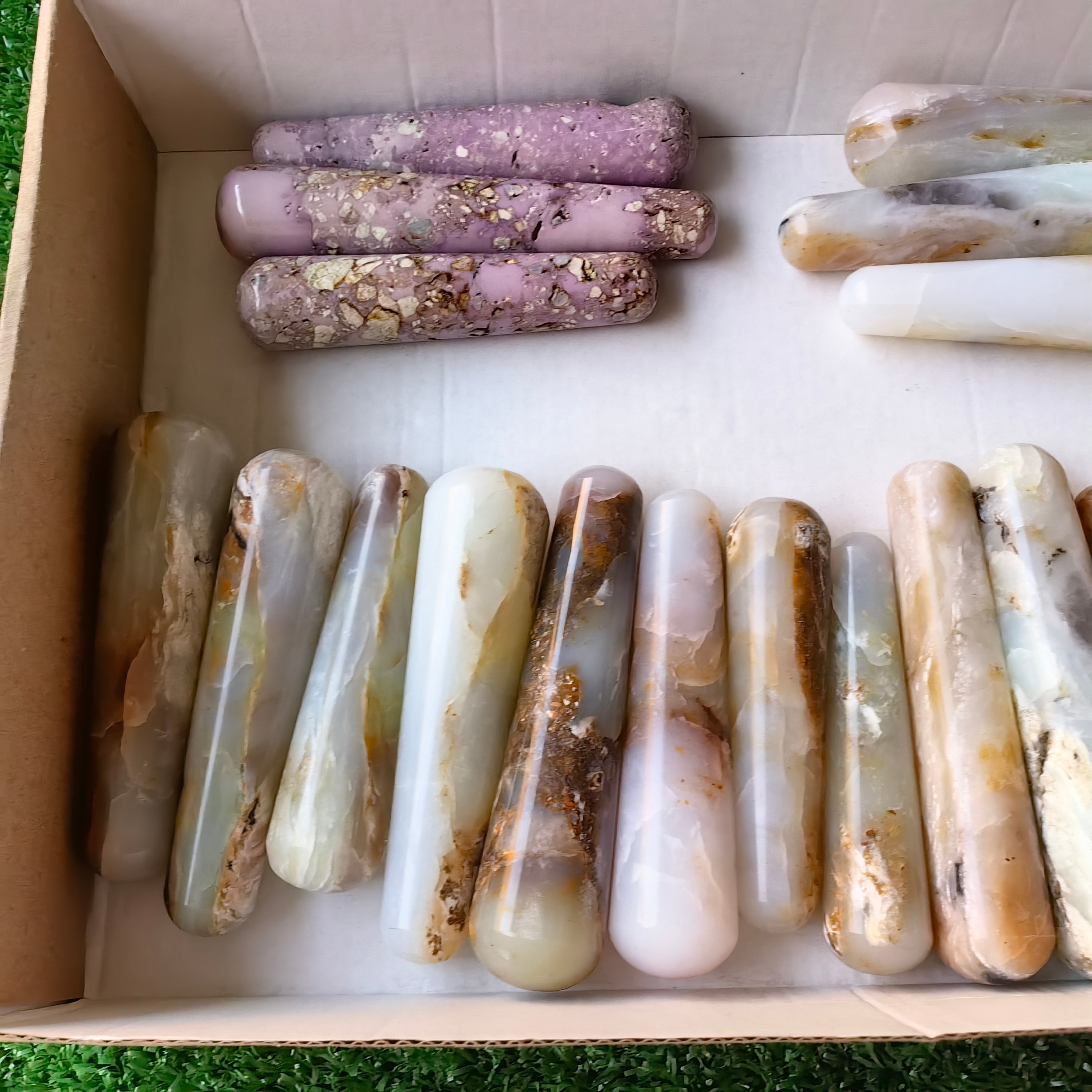 19 pc phosphosiderite & blue opal wands massage