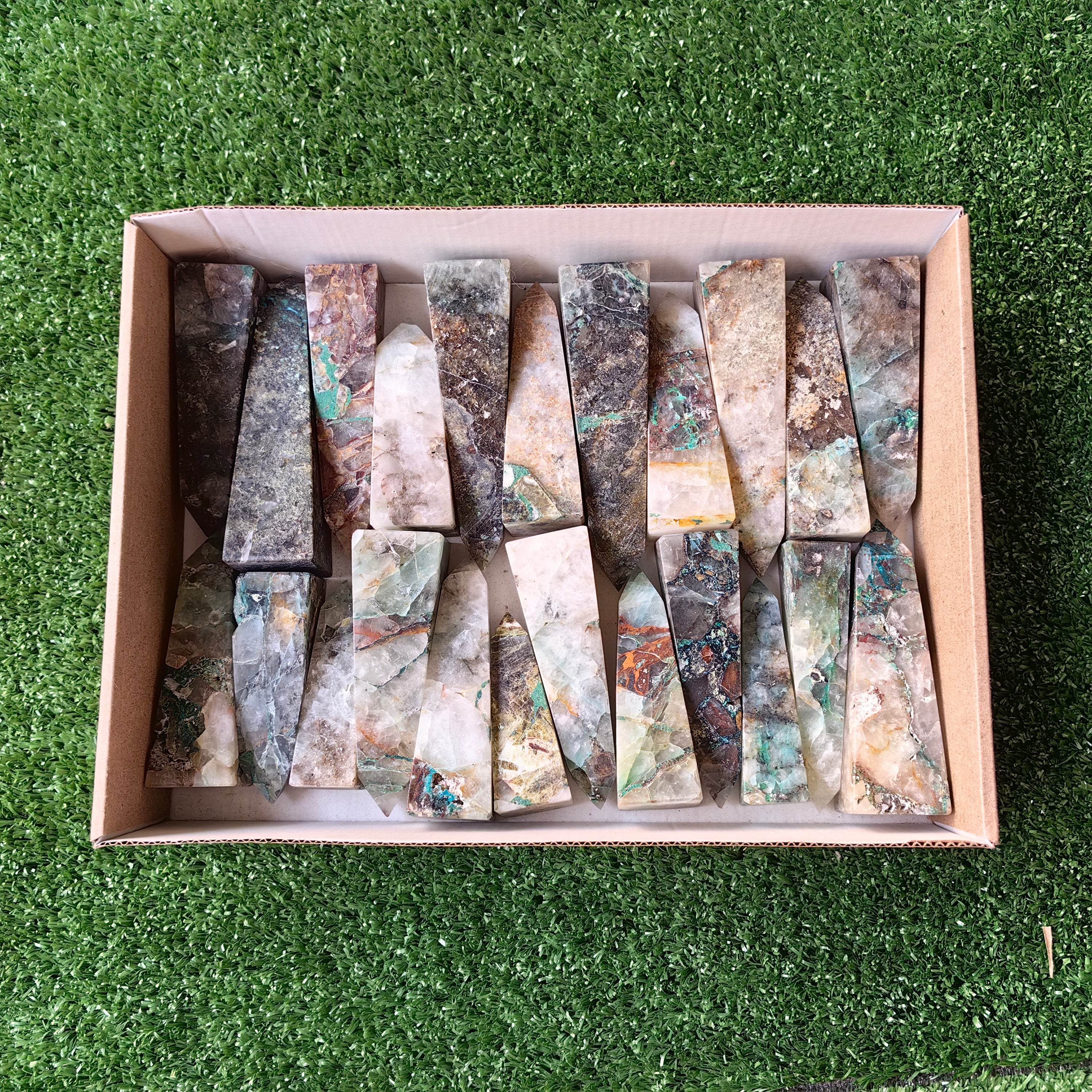 23 pc chrysocolla quartz towers