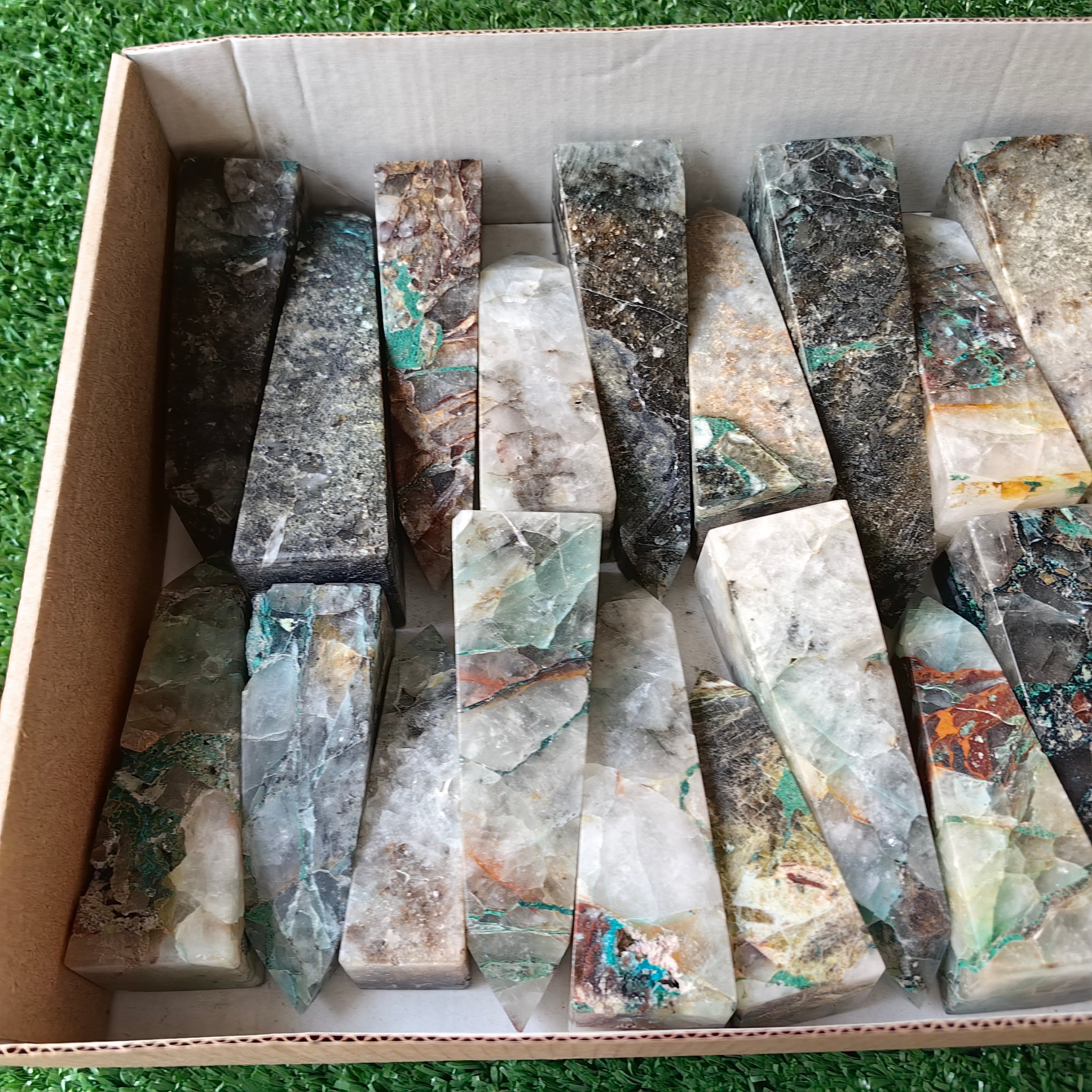23 pc chrysocolla quartz towers
