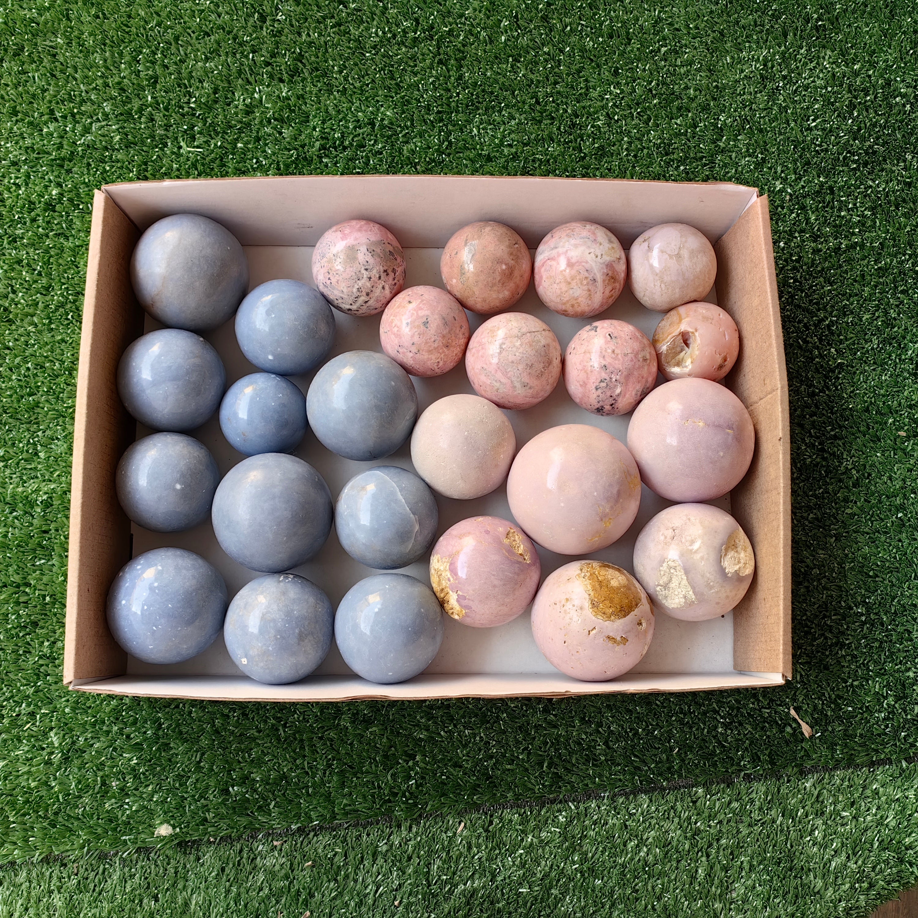 25 pc angelite, phosphosiderite & rhodonite spheres