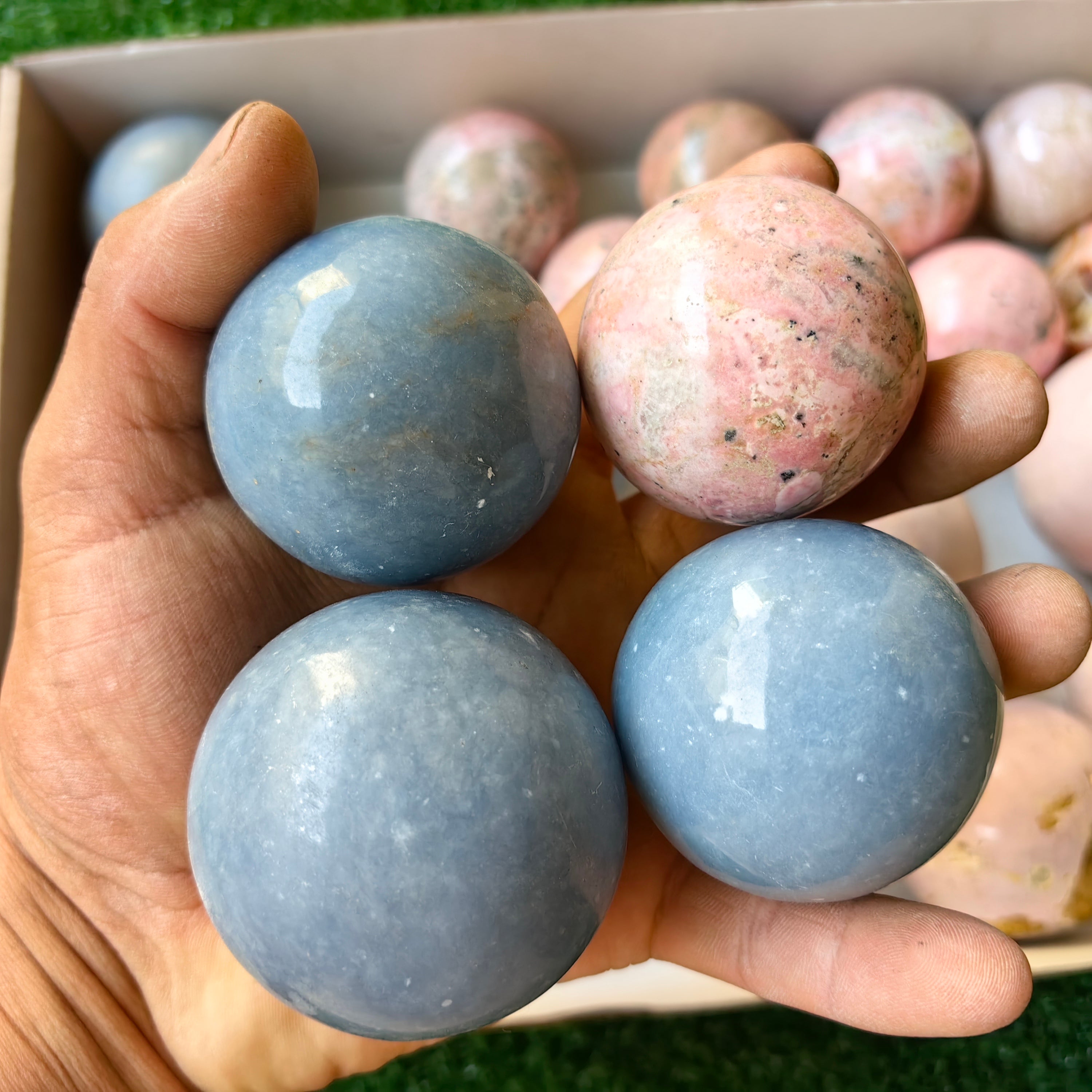 25 pc angelite, phosphosiderite & rhodonite spheres
