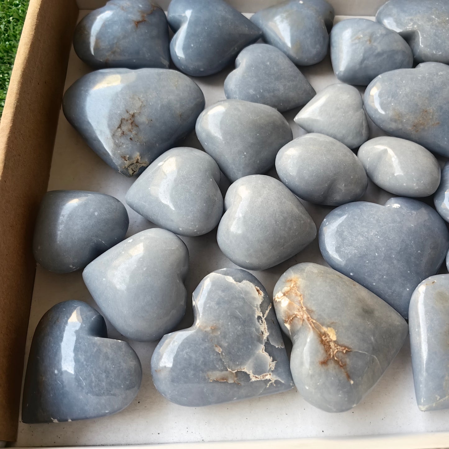 33 pc angelite hearts
