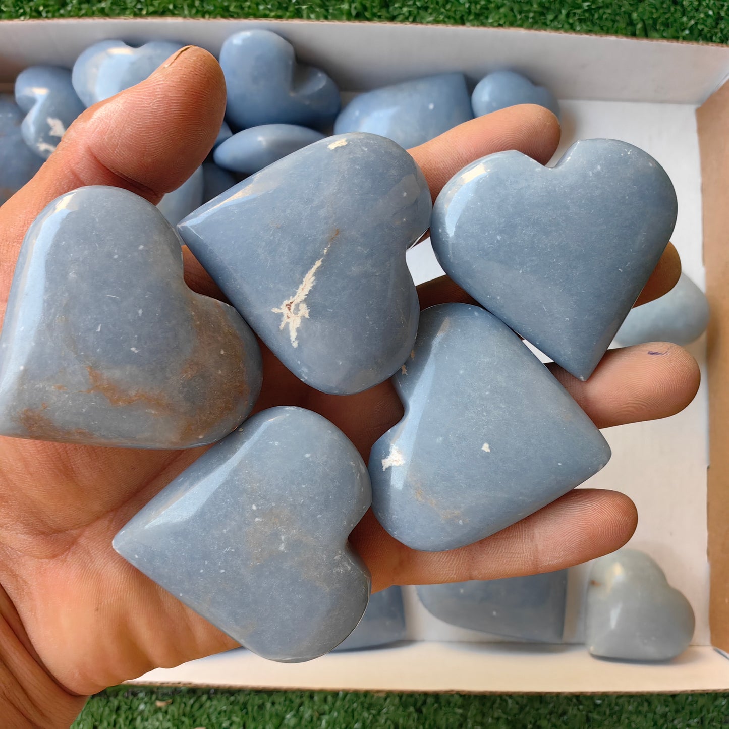 33 pc angelite hearts