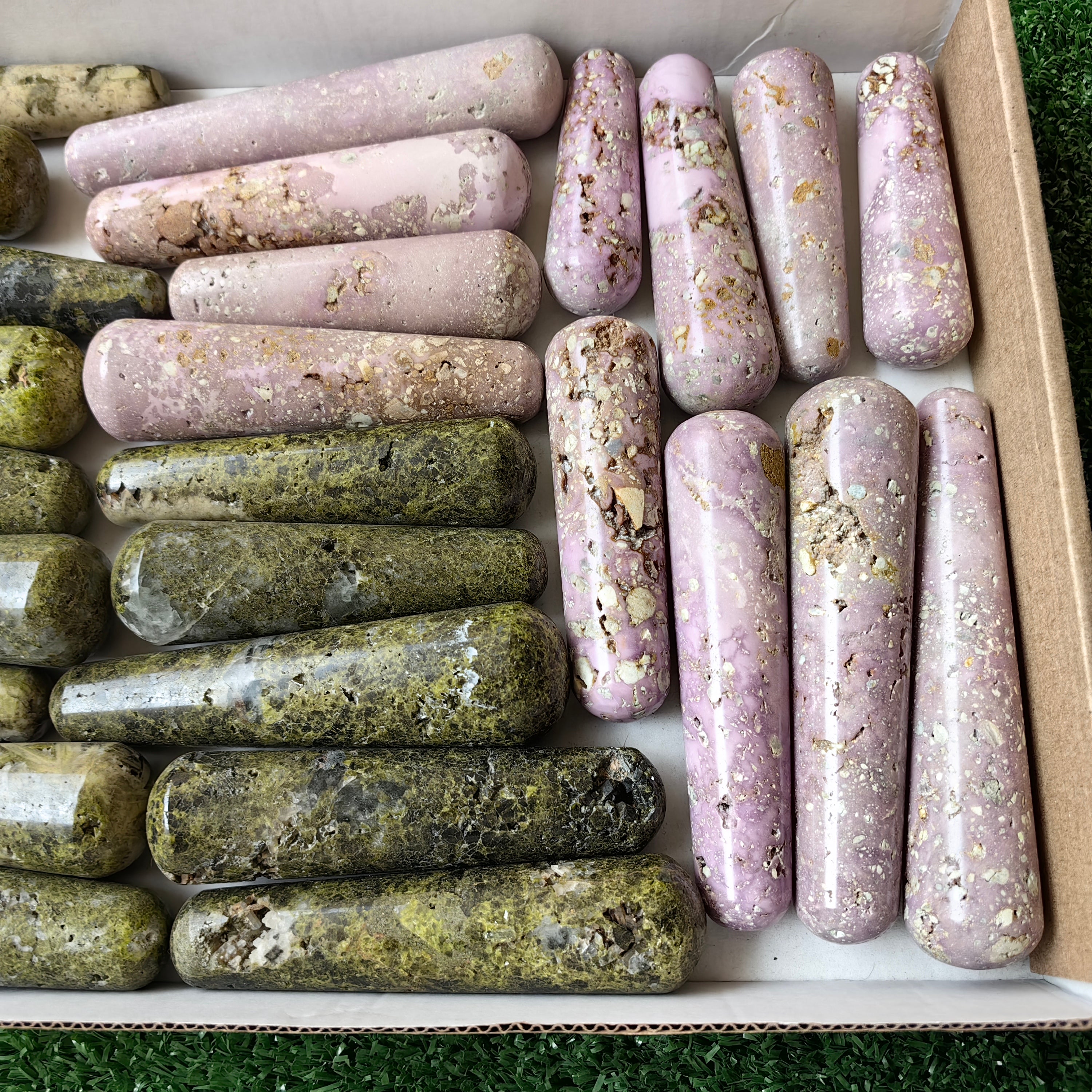 26 pc epidote & phosphosiderite wands