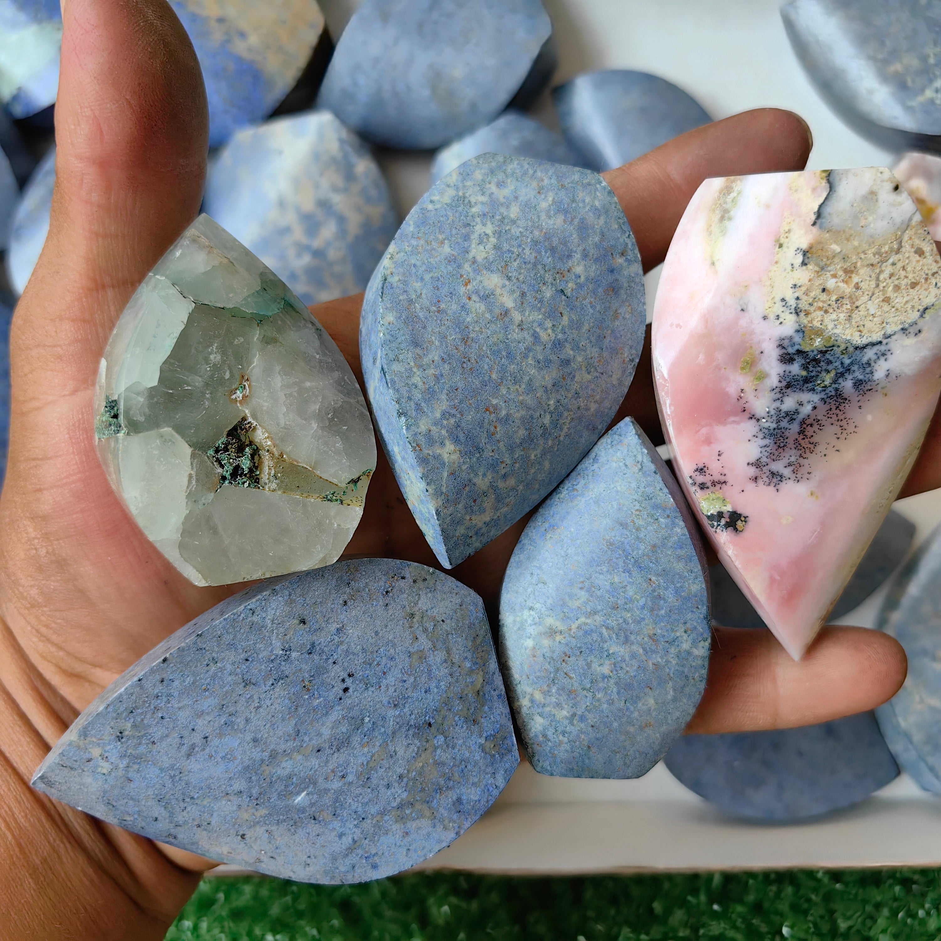 26 pc chrysocolla quartz, pink opal & dumortorite flames