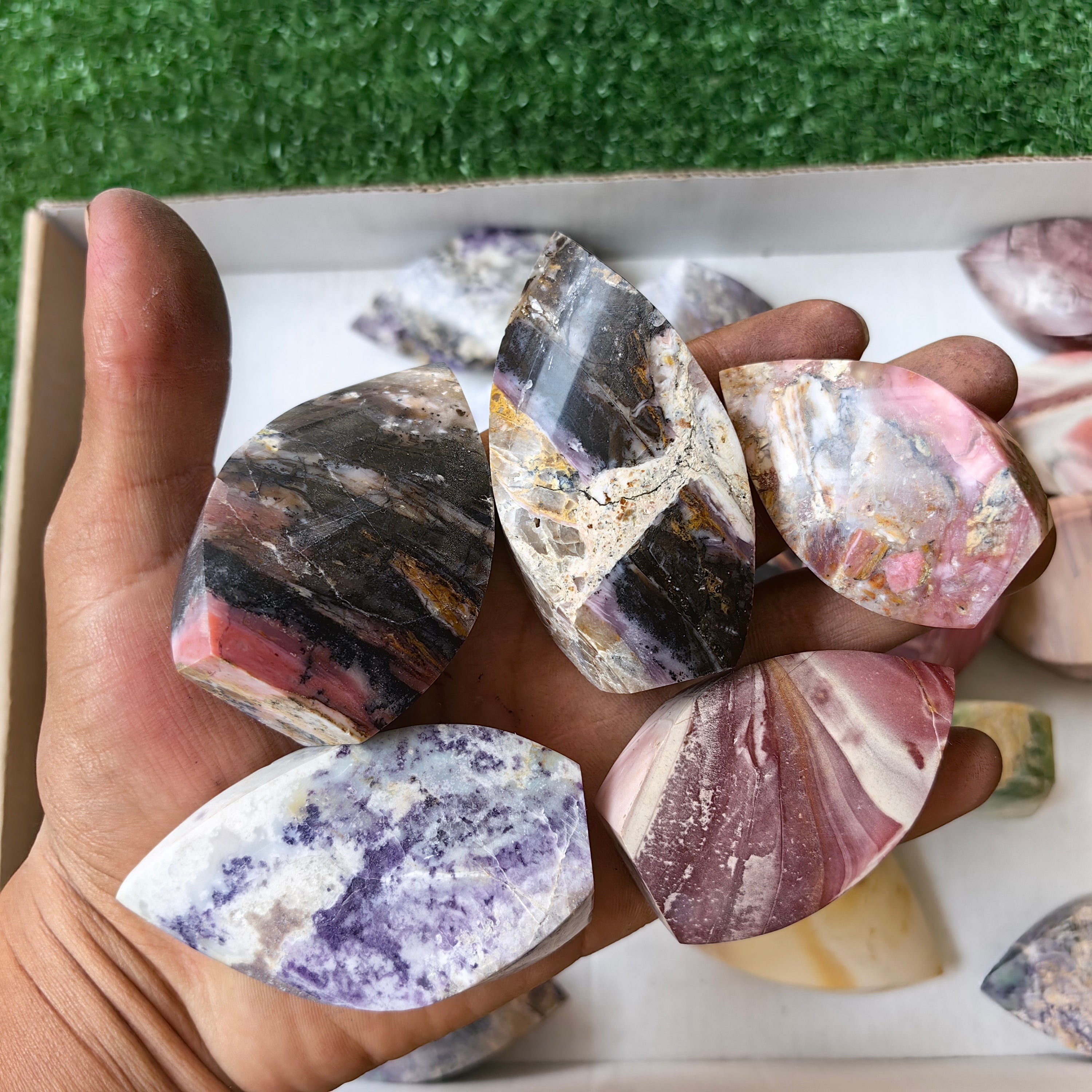 25 pc pink opal, bolivianite & colcatana flames