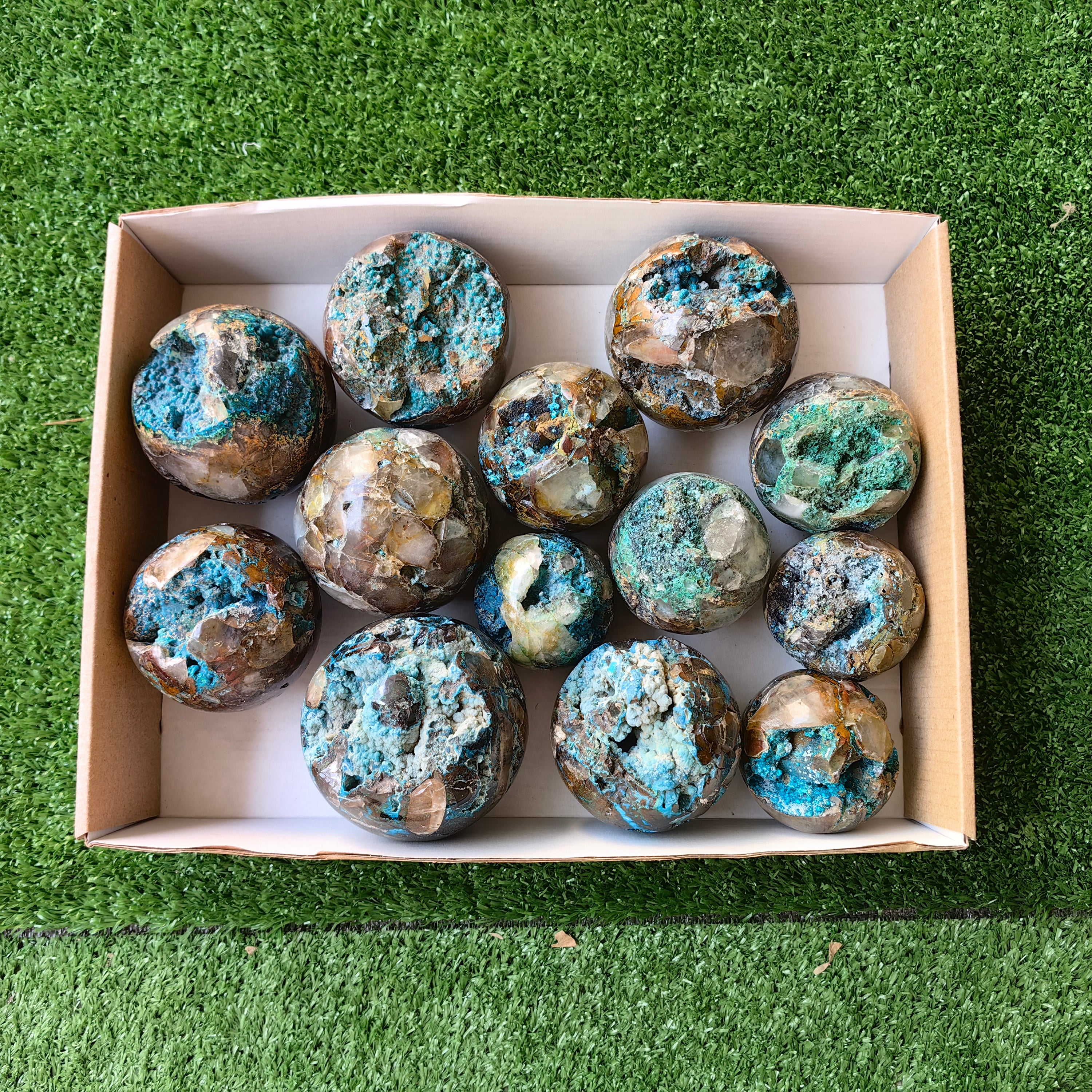 13 pc chrysocolla quartz drusy spheres