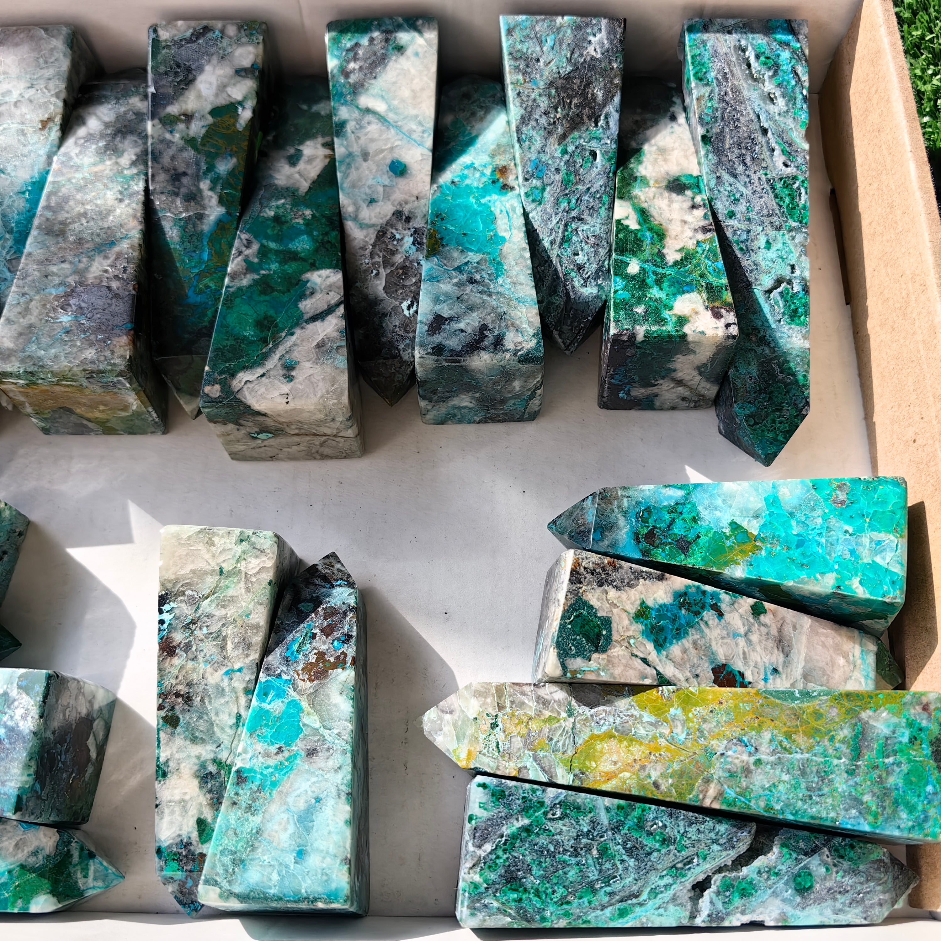 22 pc chrysocolla quartz towers