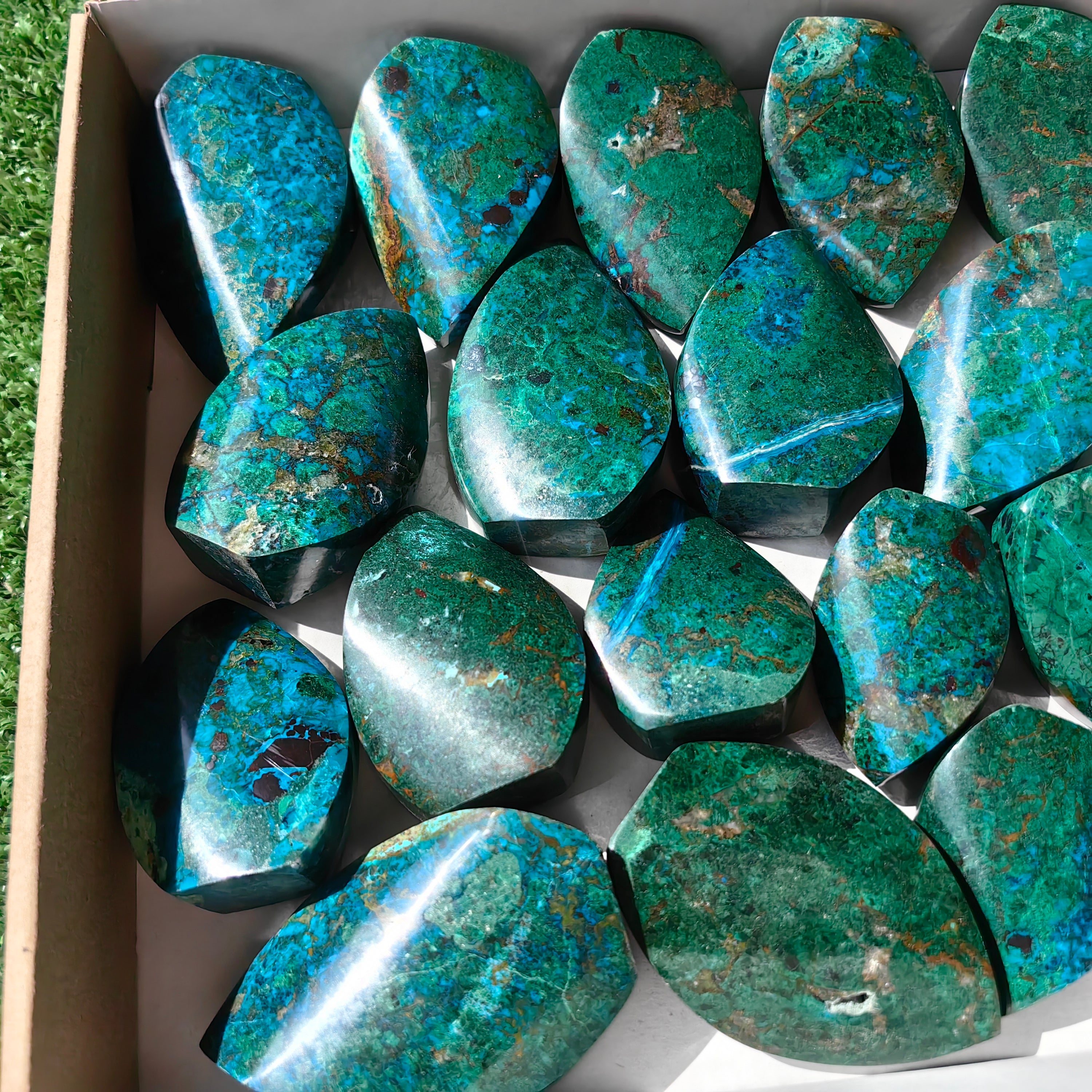 24  pc chrysocolla flames