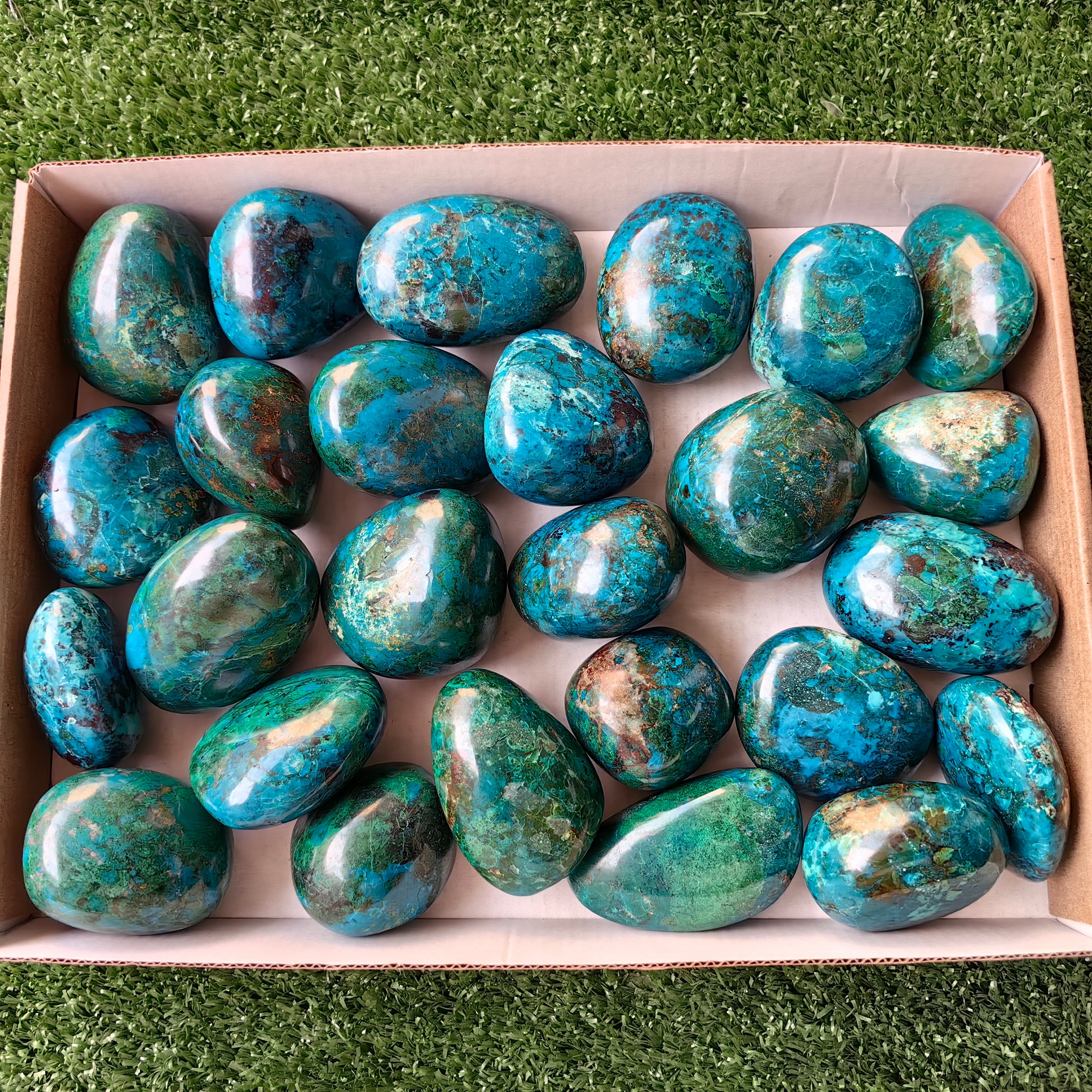 26 pc chrysocolla free forms