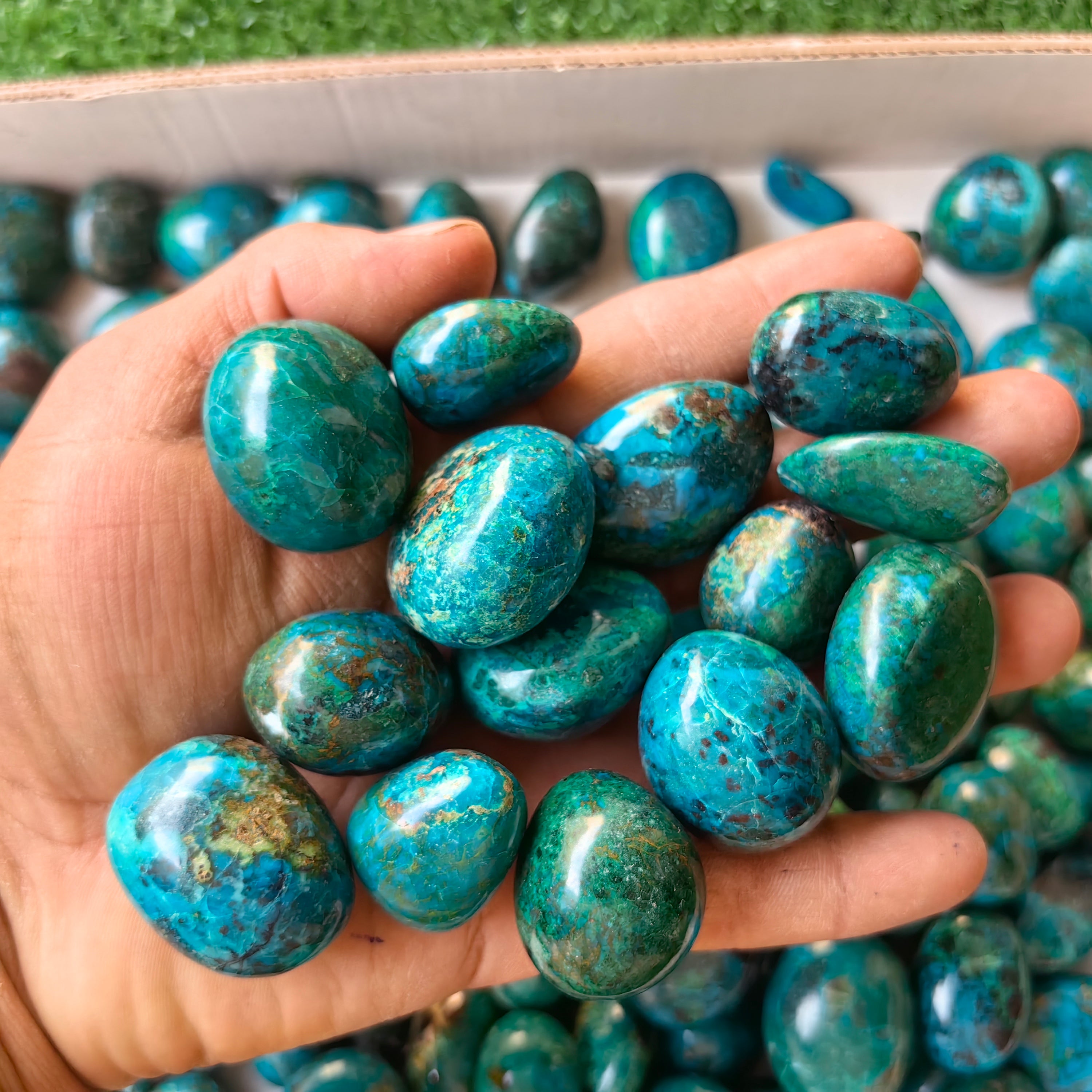 2 kg tumbled chrysocolla