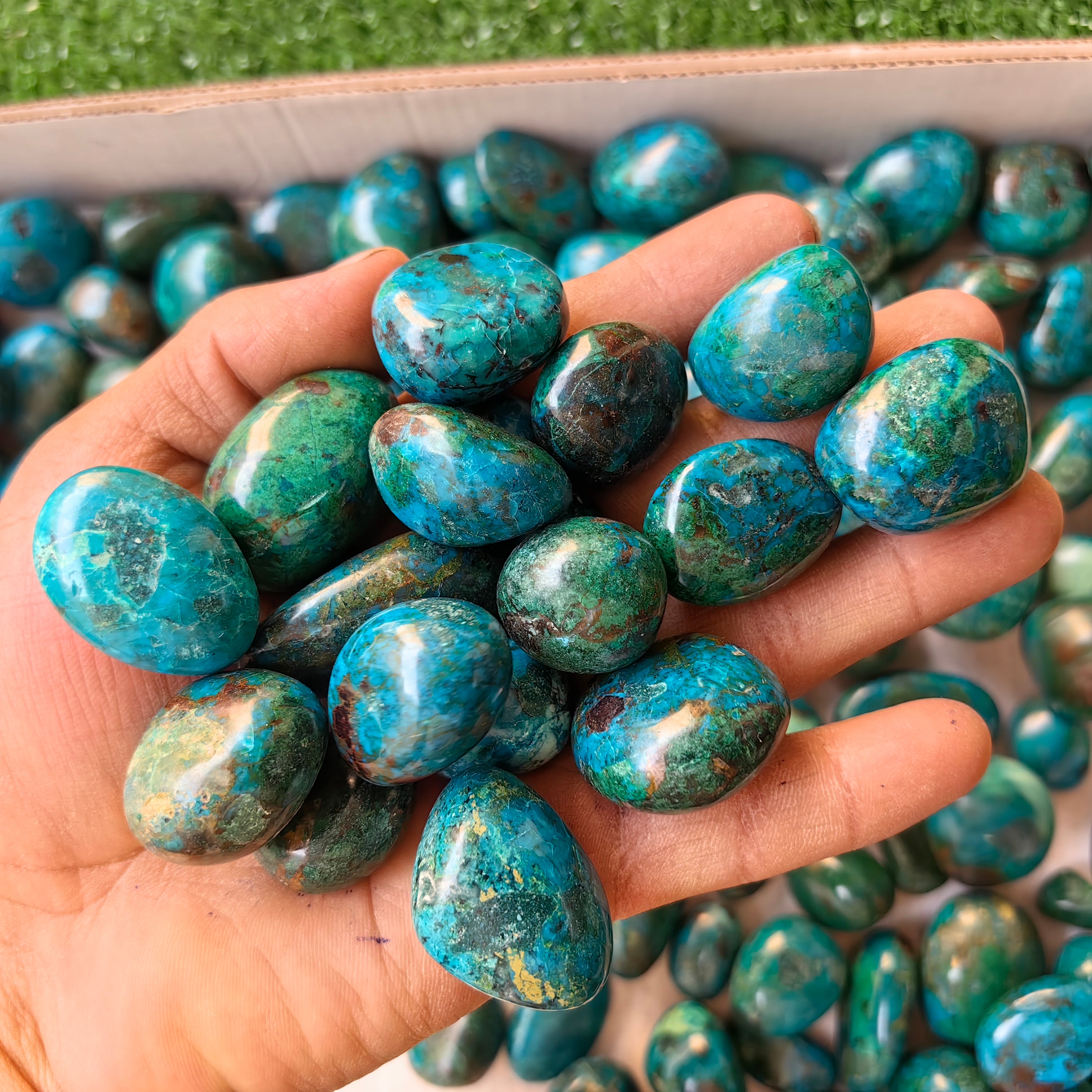 2 kg tumbled chrysocolla