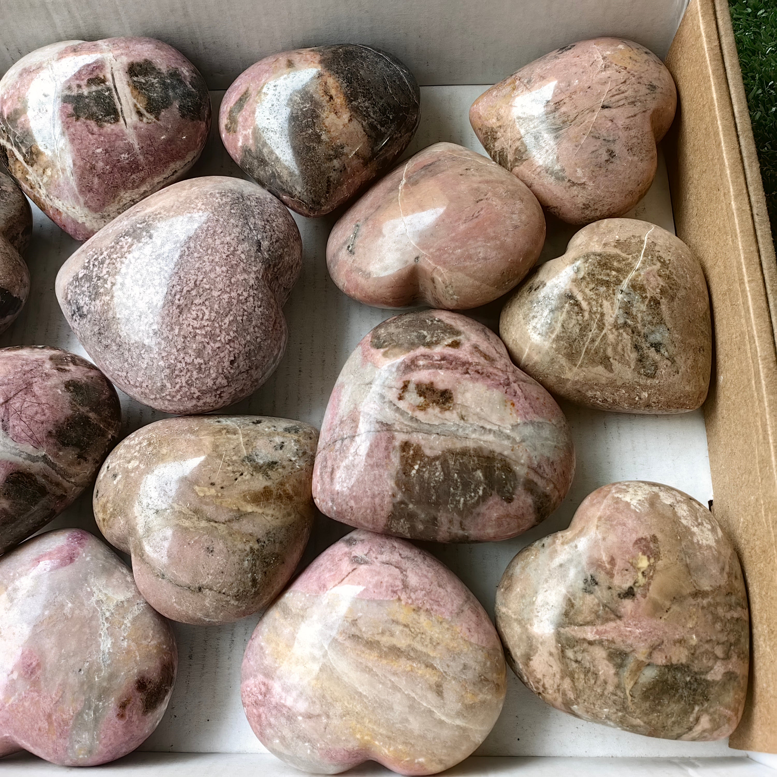 16 pc rhodonite hearts
