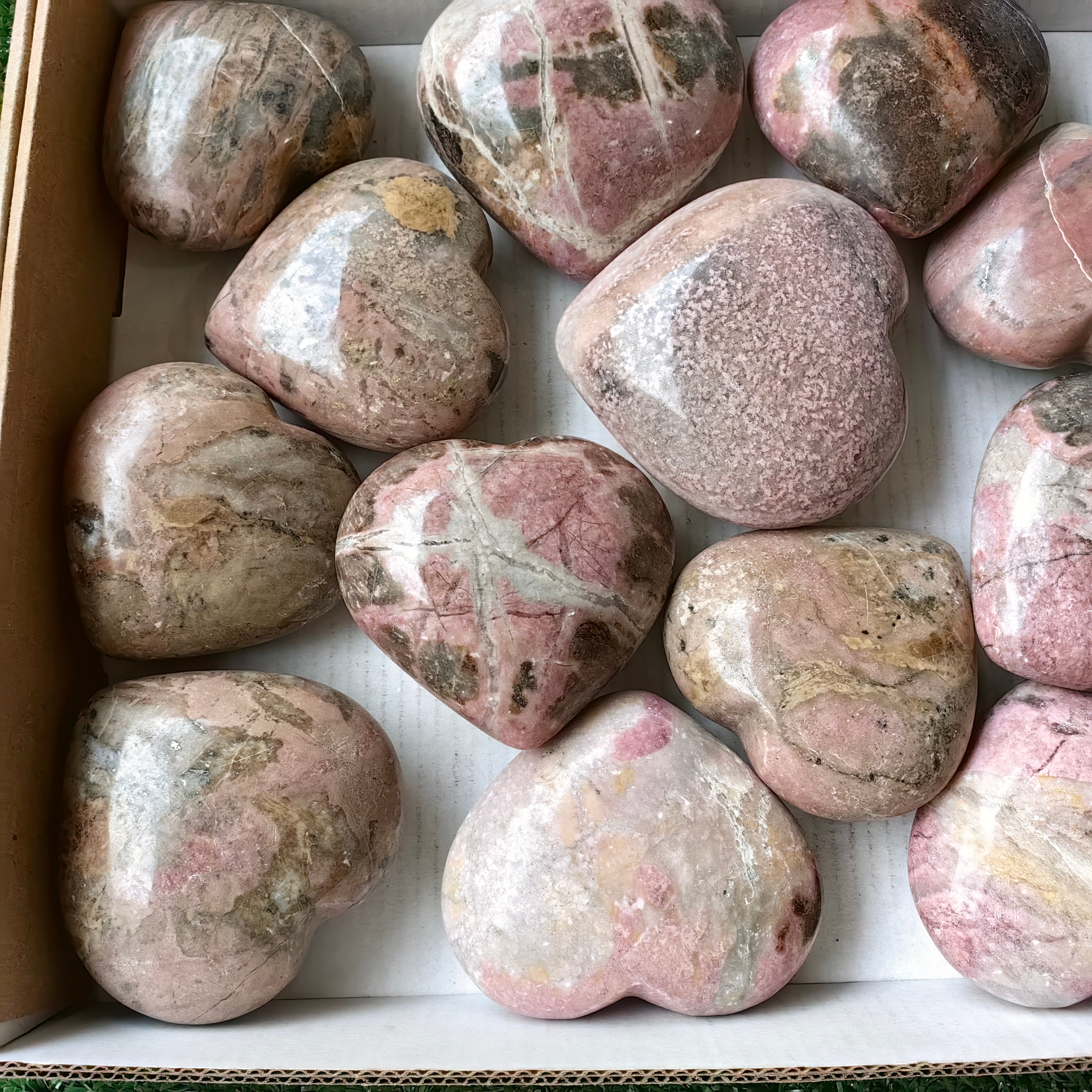 16 pc rhodonite hearts