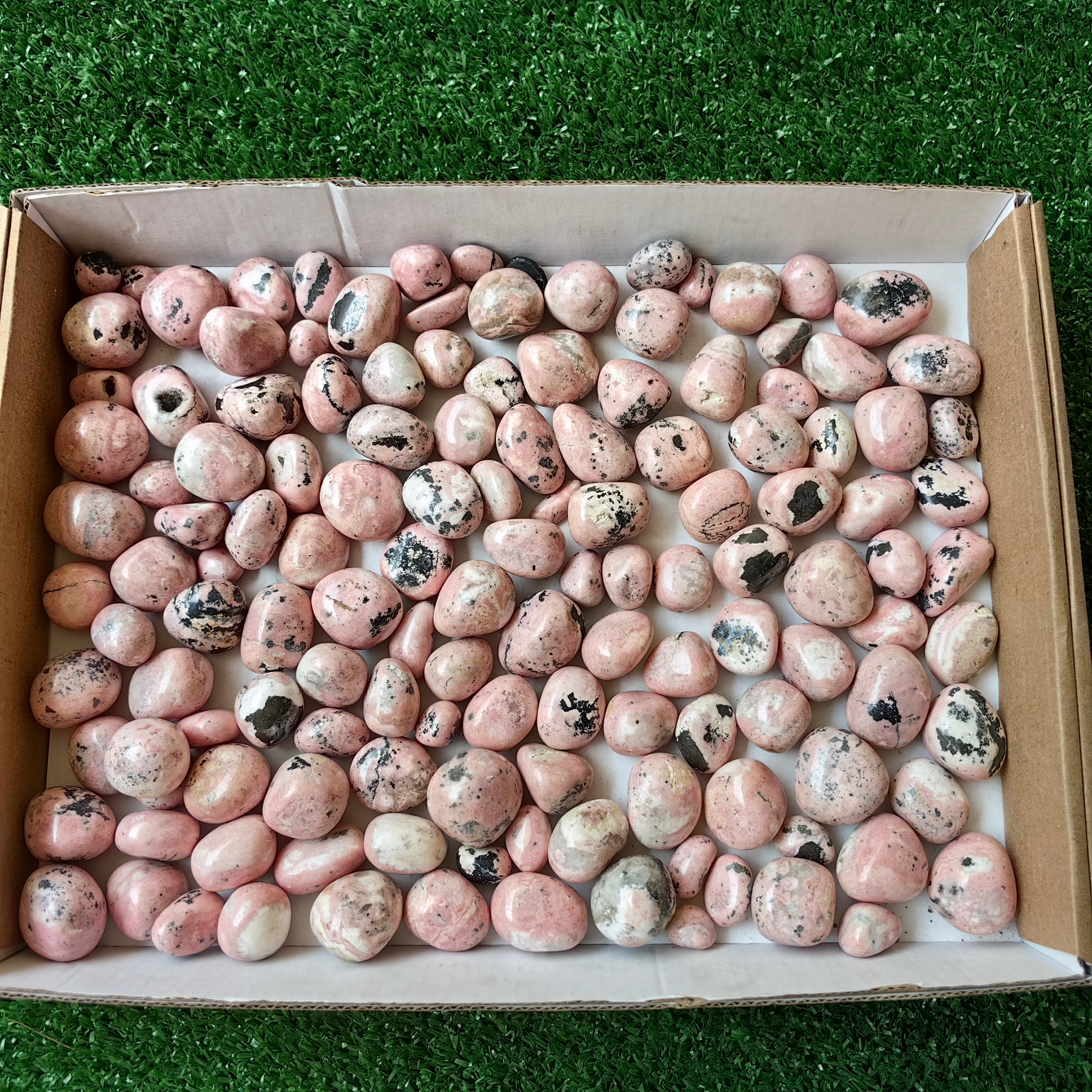 2 kg rhodonite tumbled