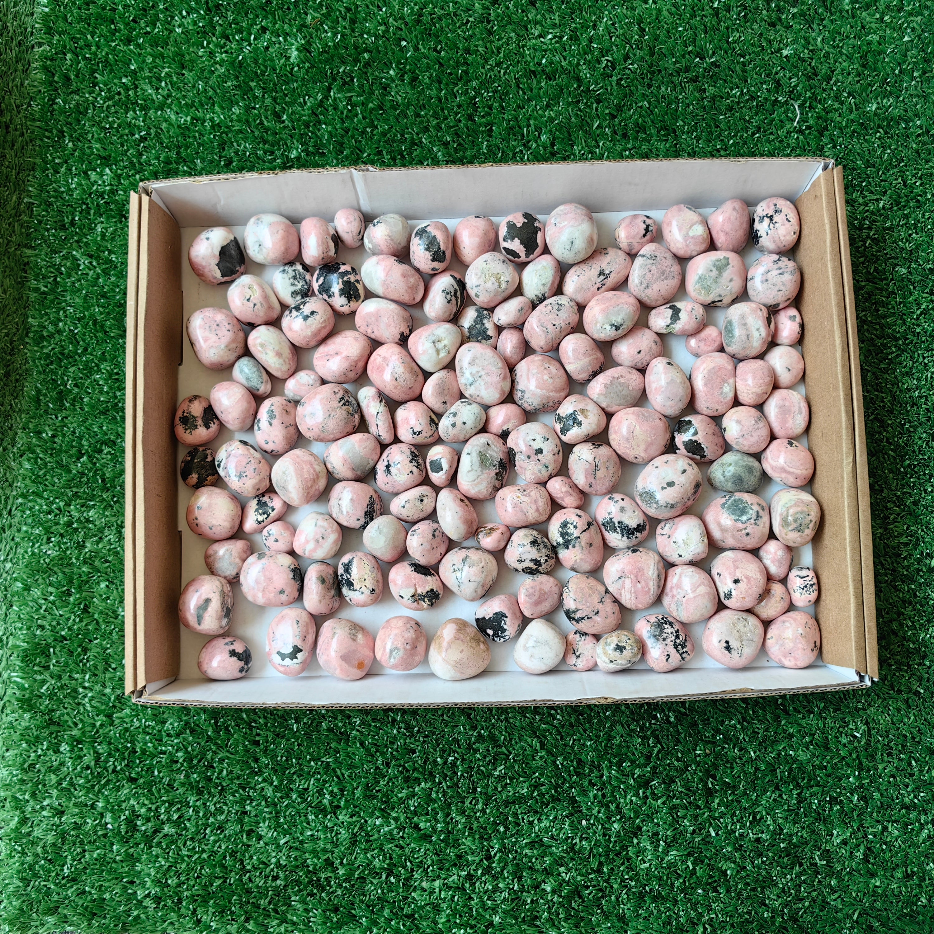 2 kg rhodonite tumbled