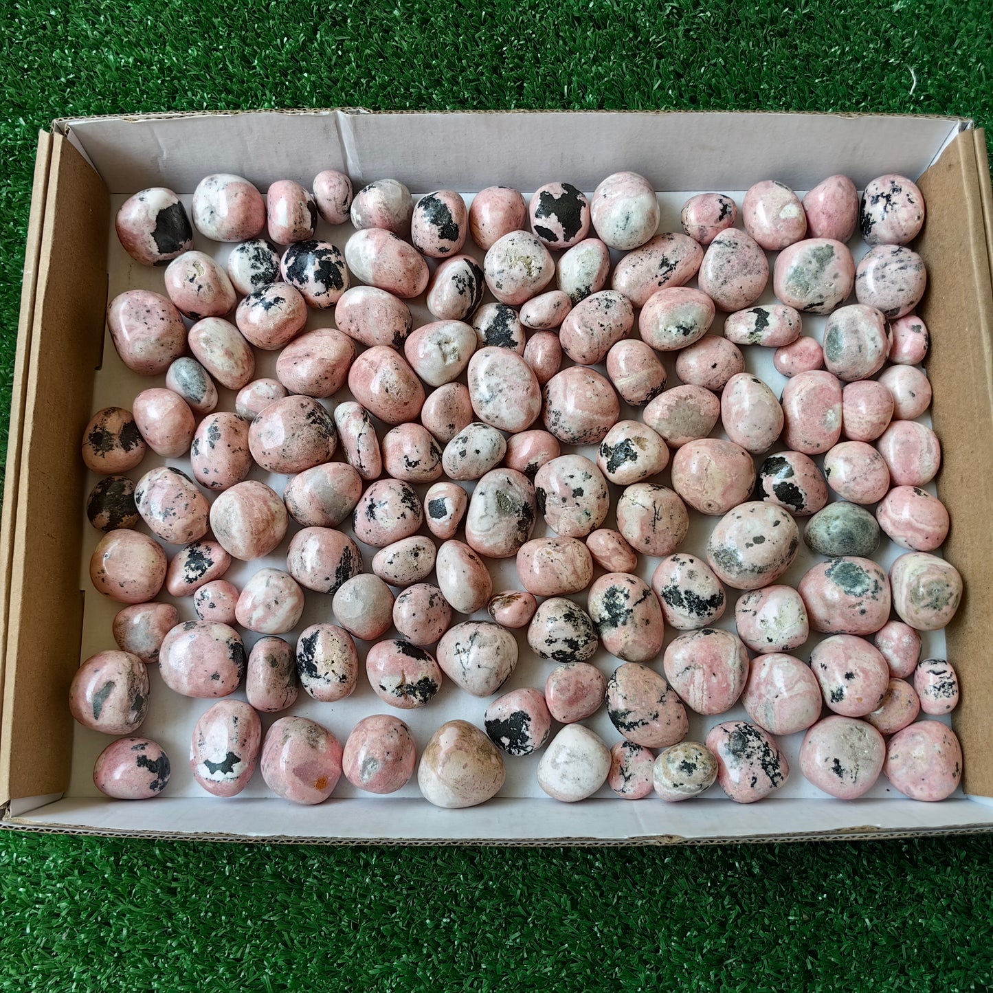 2 kg rhodonite tumbled
