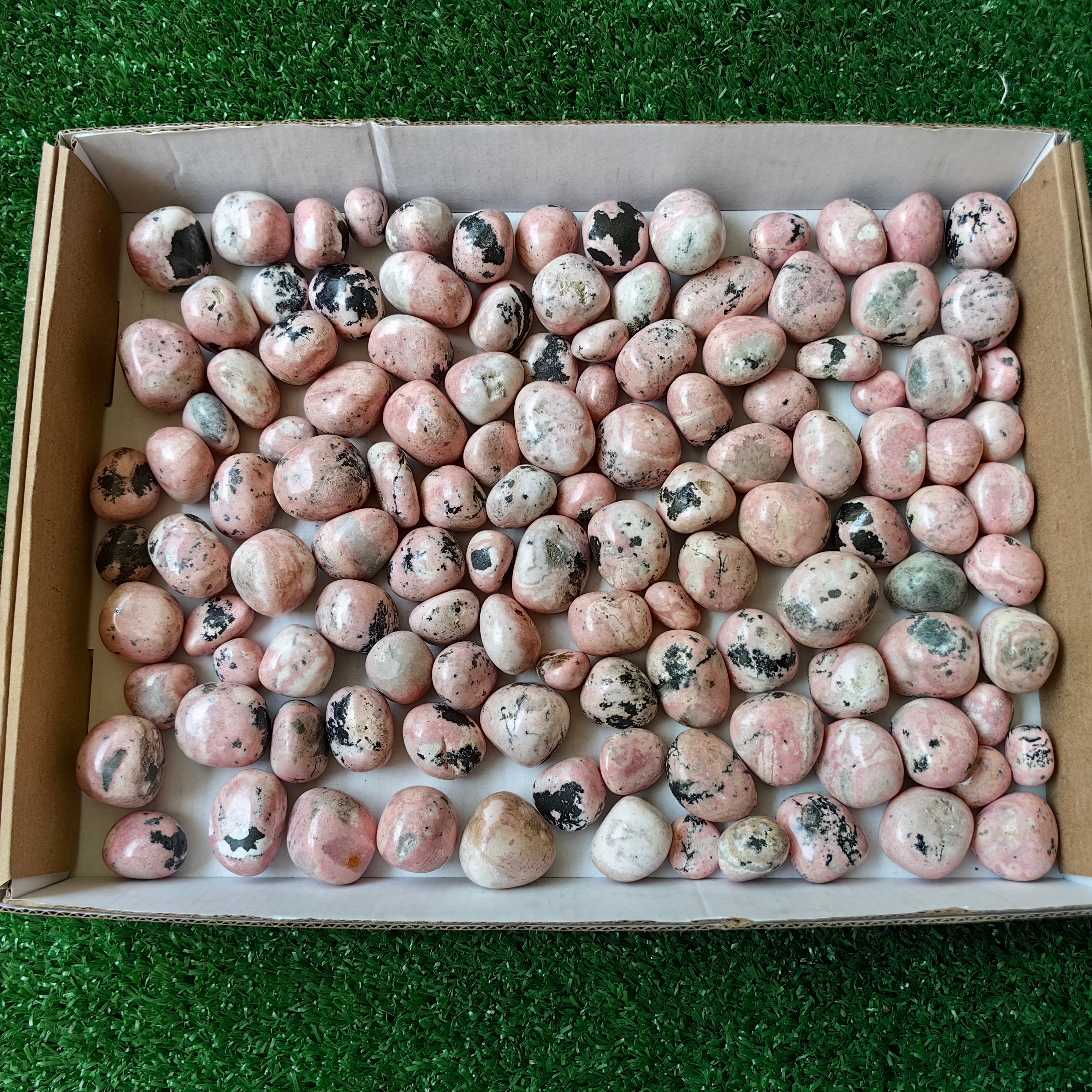 2 kg rhodonite tumbled