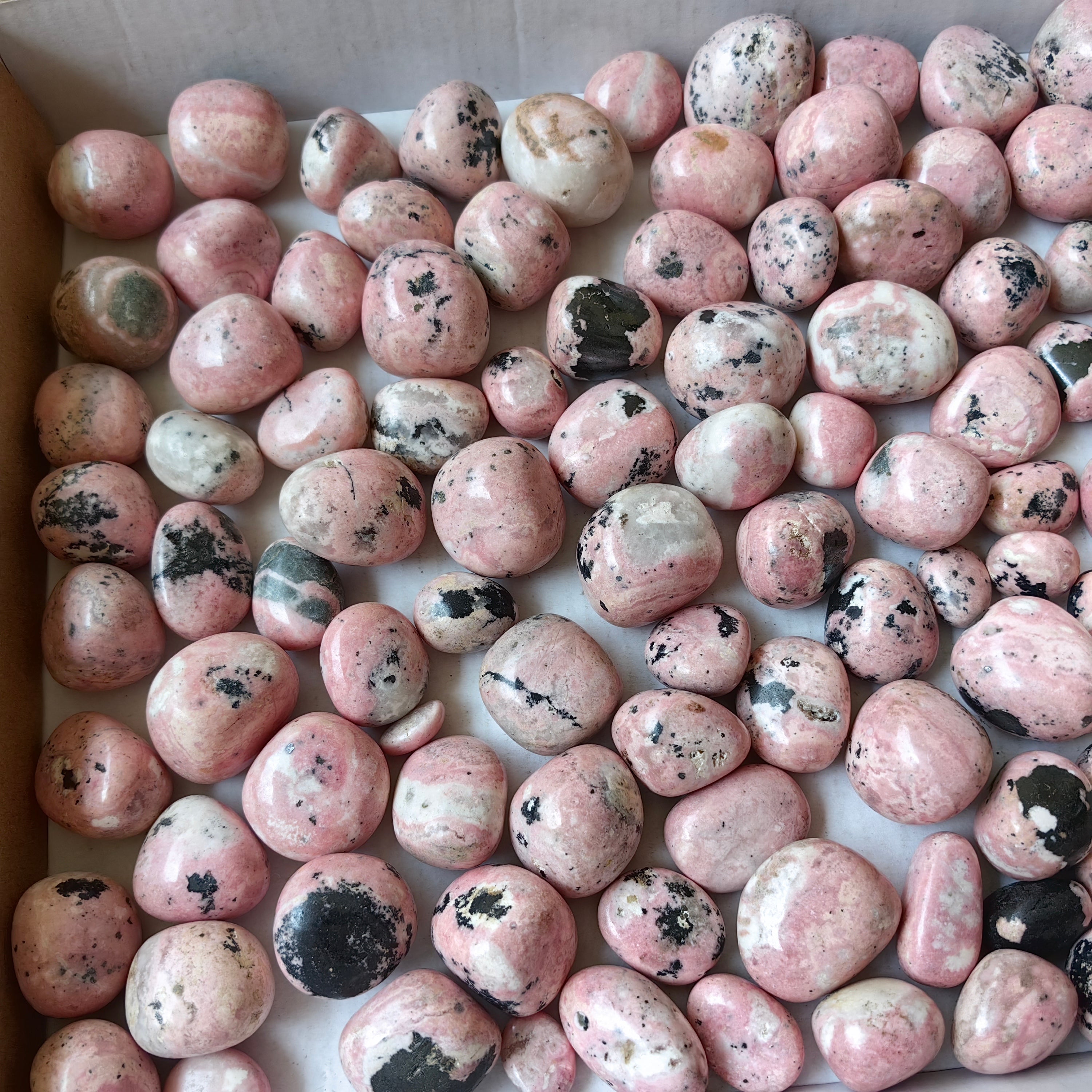 2 kg rhodonite tumbled
