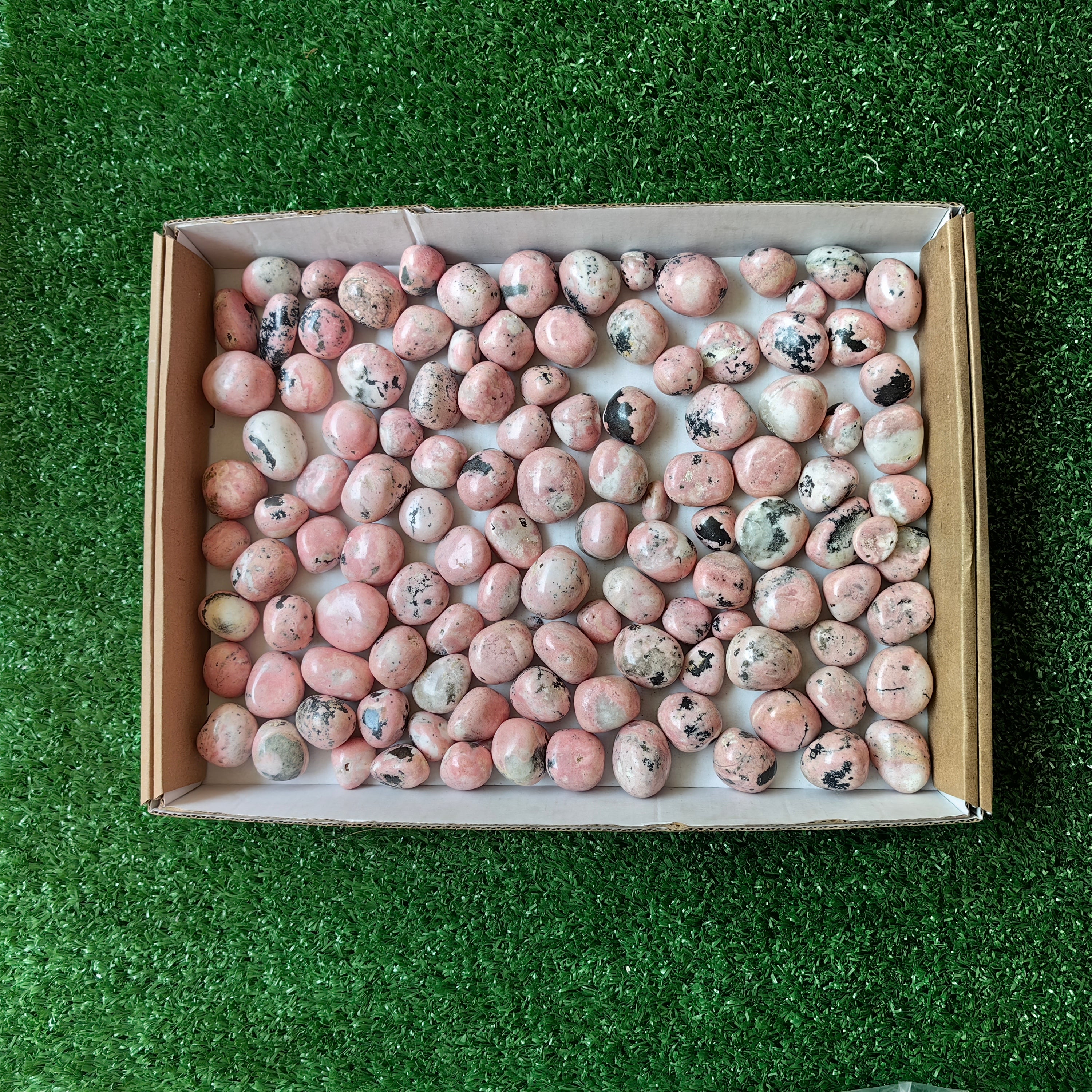 2 kg rhodonite tumbled