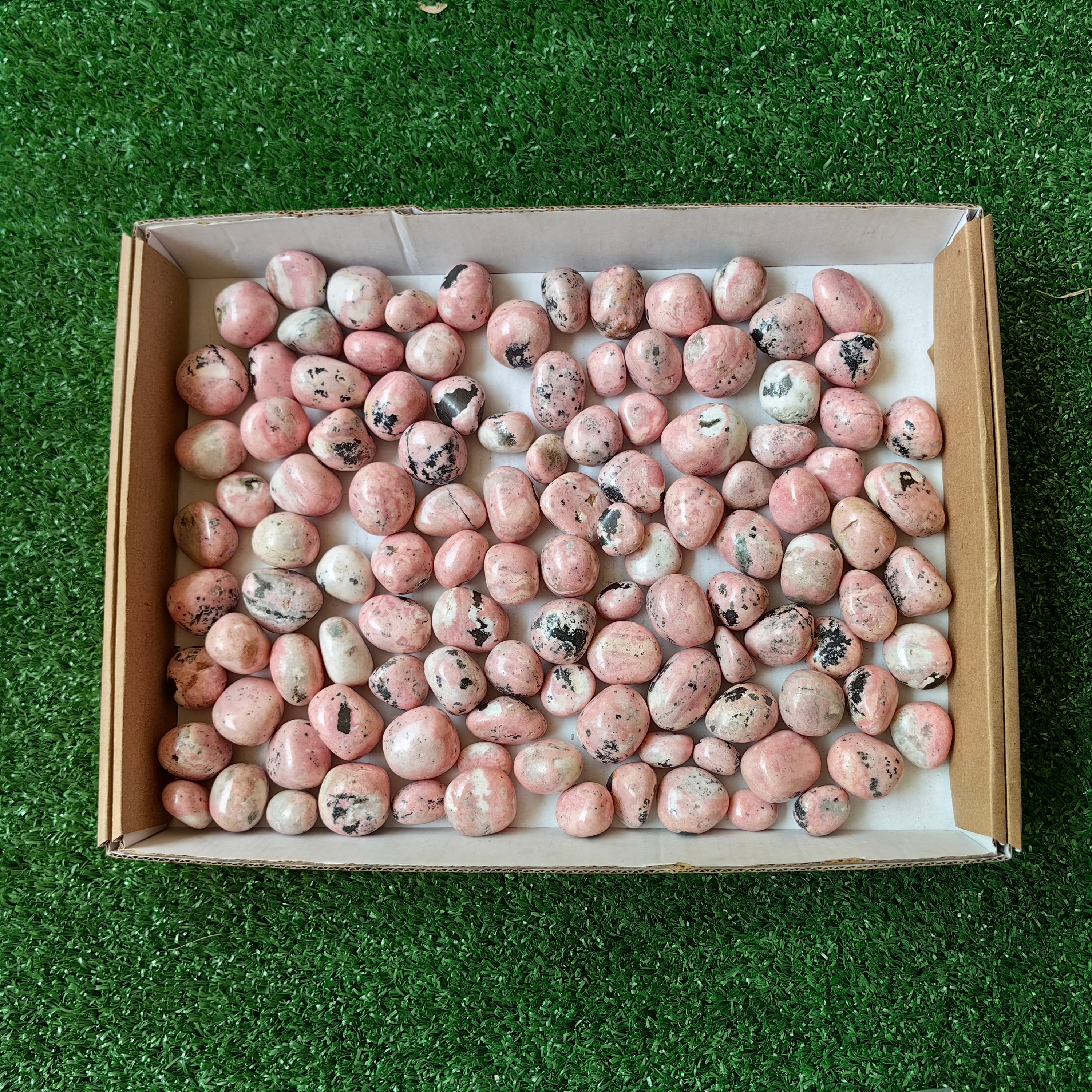 2 kg rhodonite tumbled