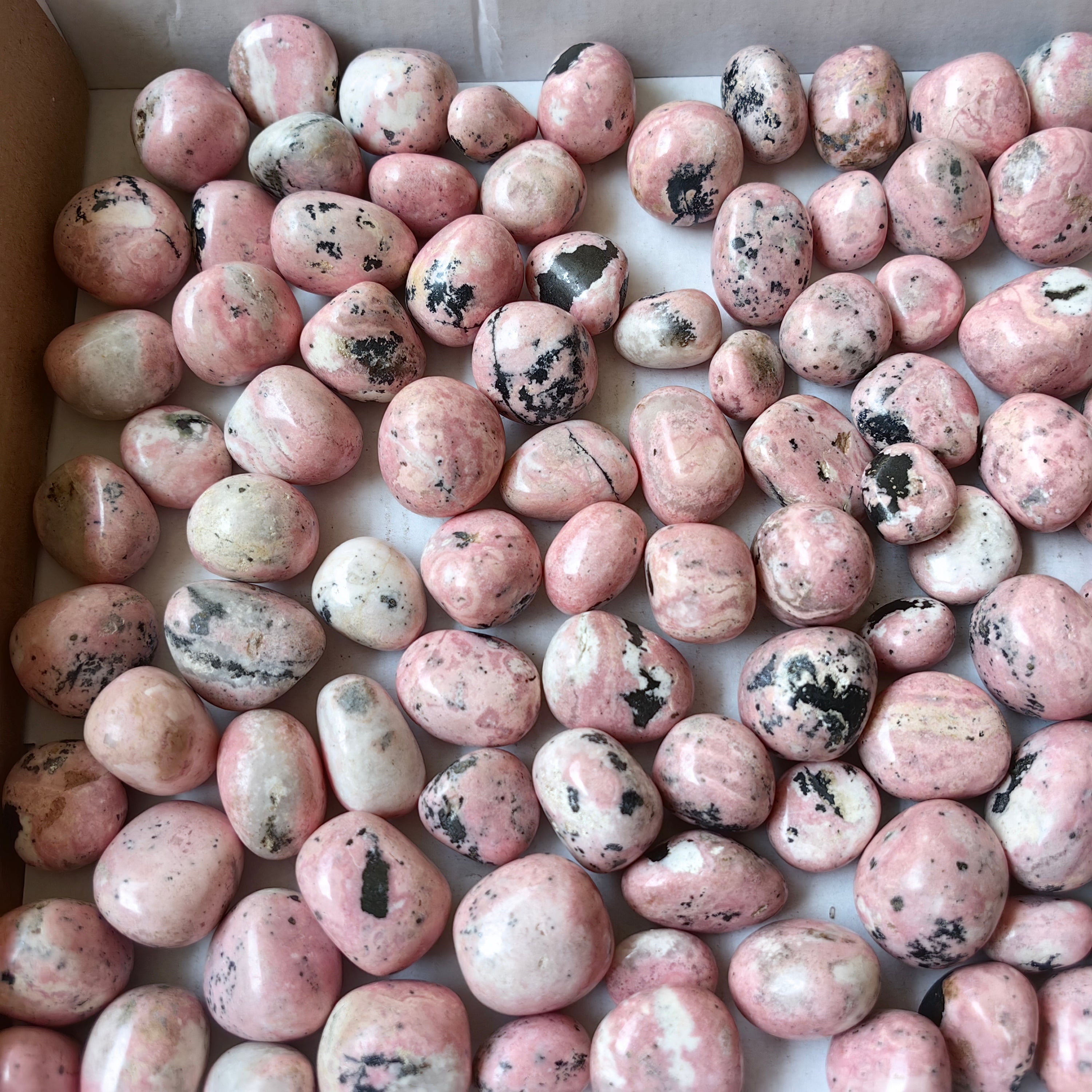 2 kg rhodonite tumbled