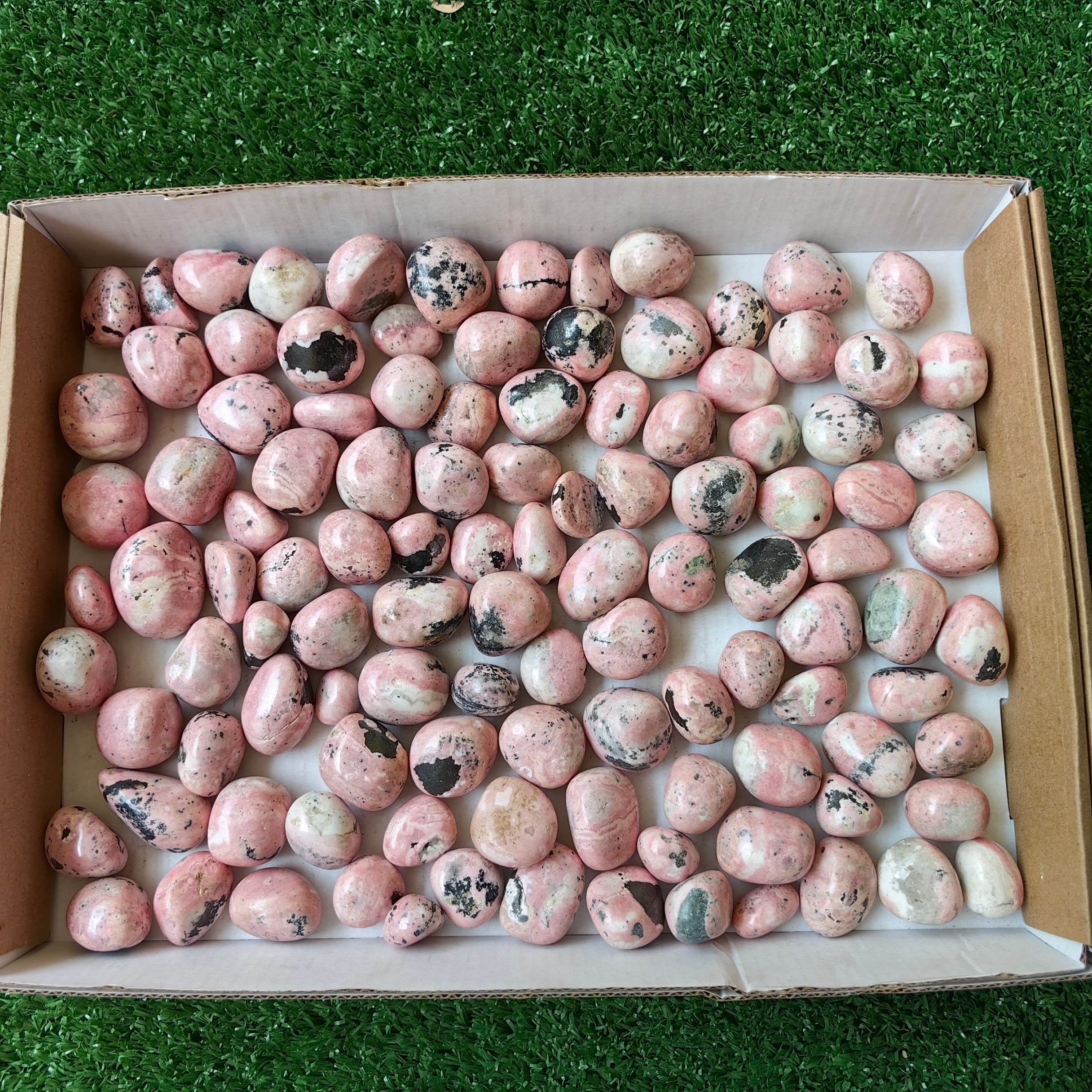 2 kg rhodonite tumbled