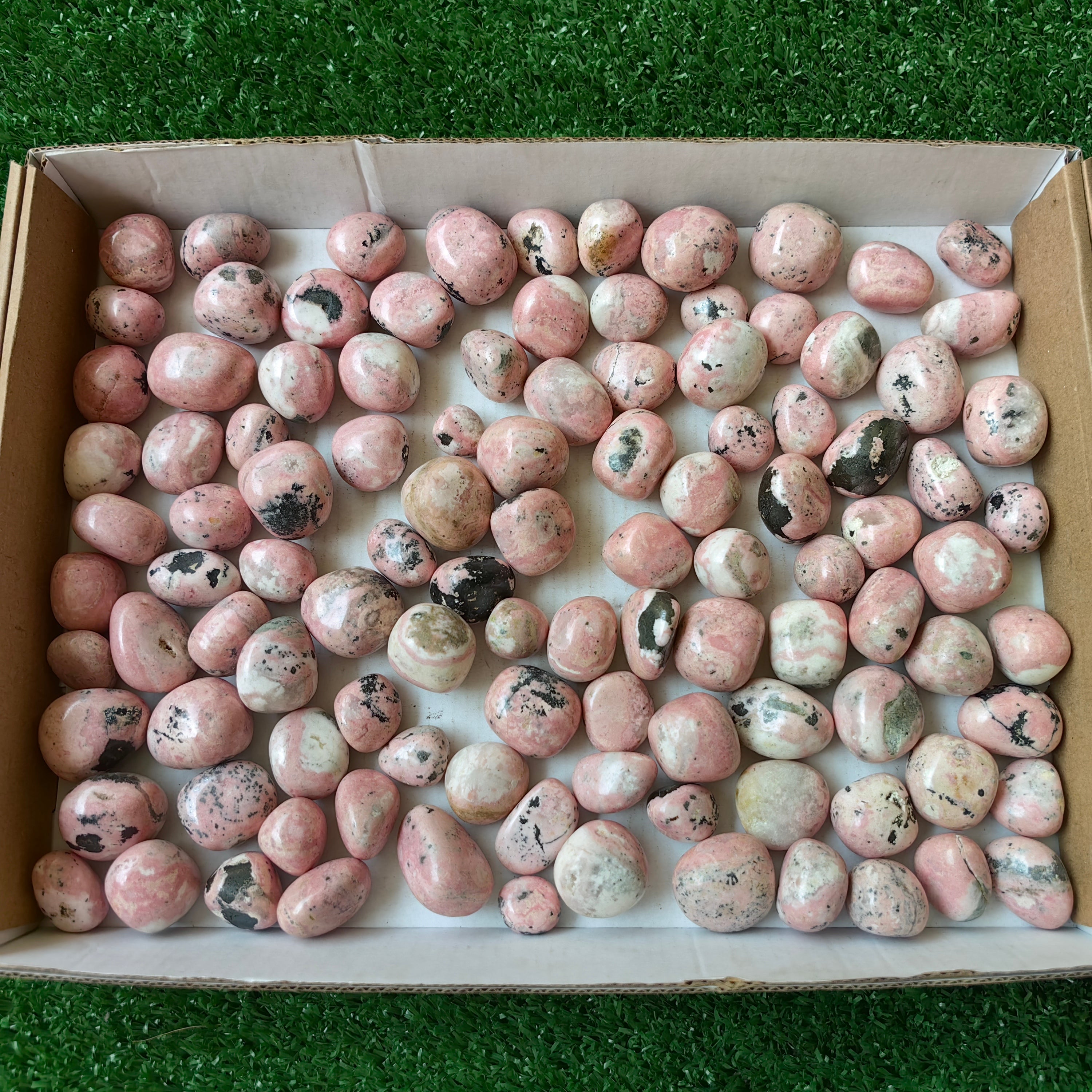 2 kg rhodonite tumbled