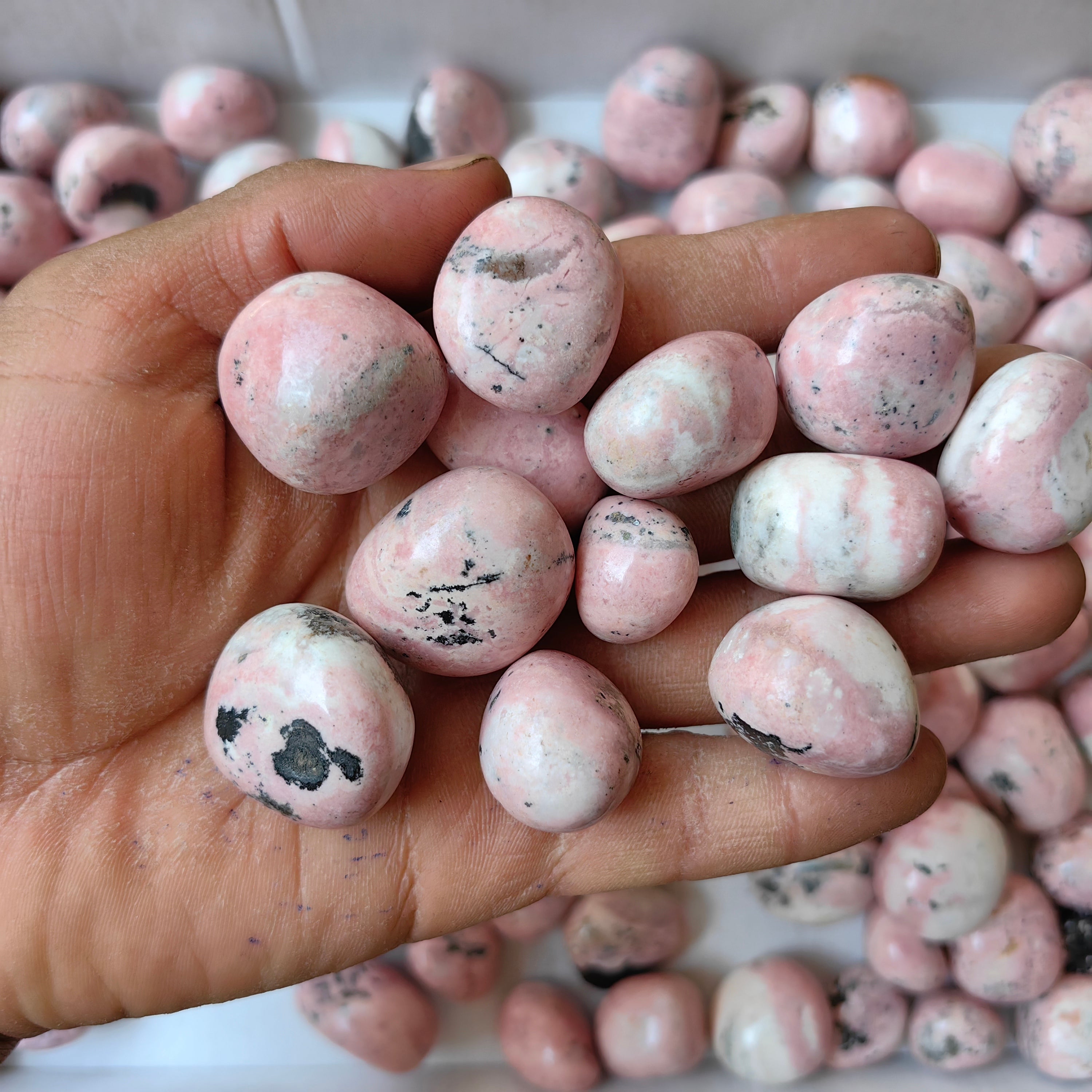 2 kg rhodonite tumbled