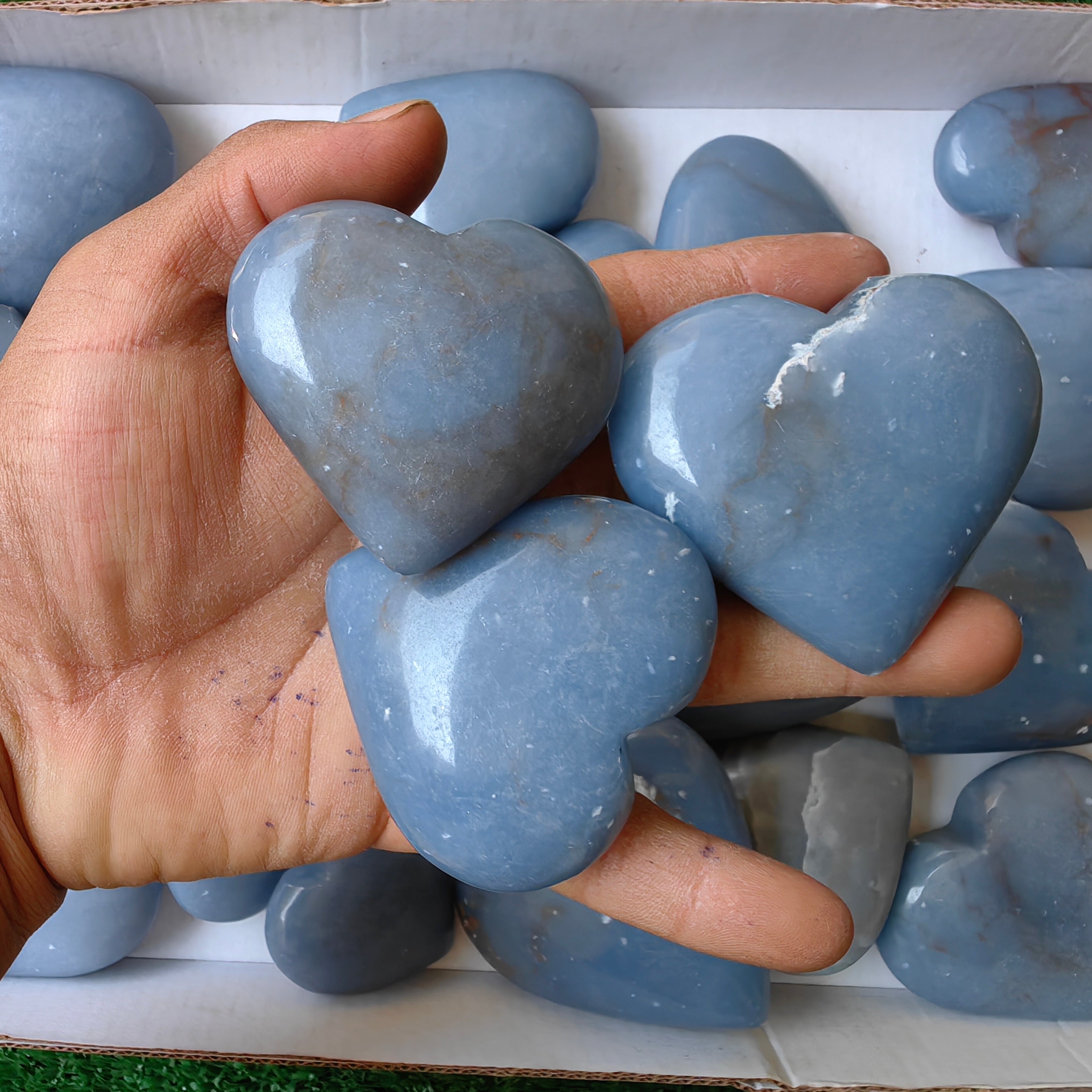 20 pc angelite hearts