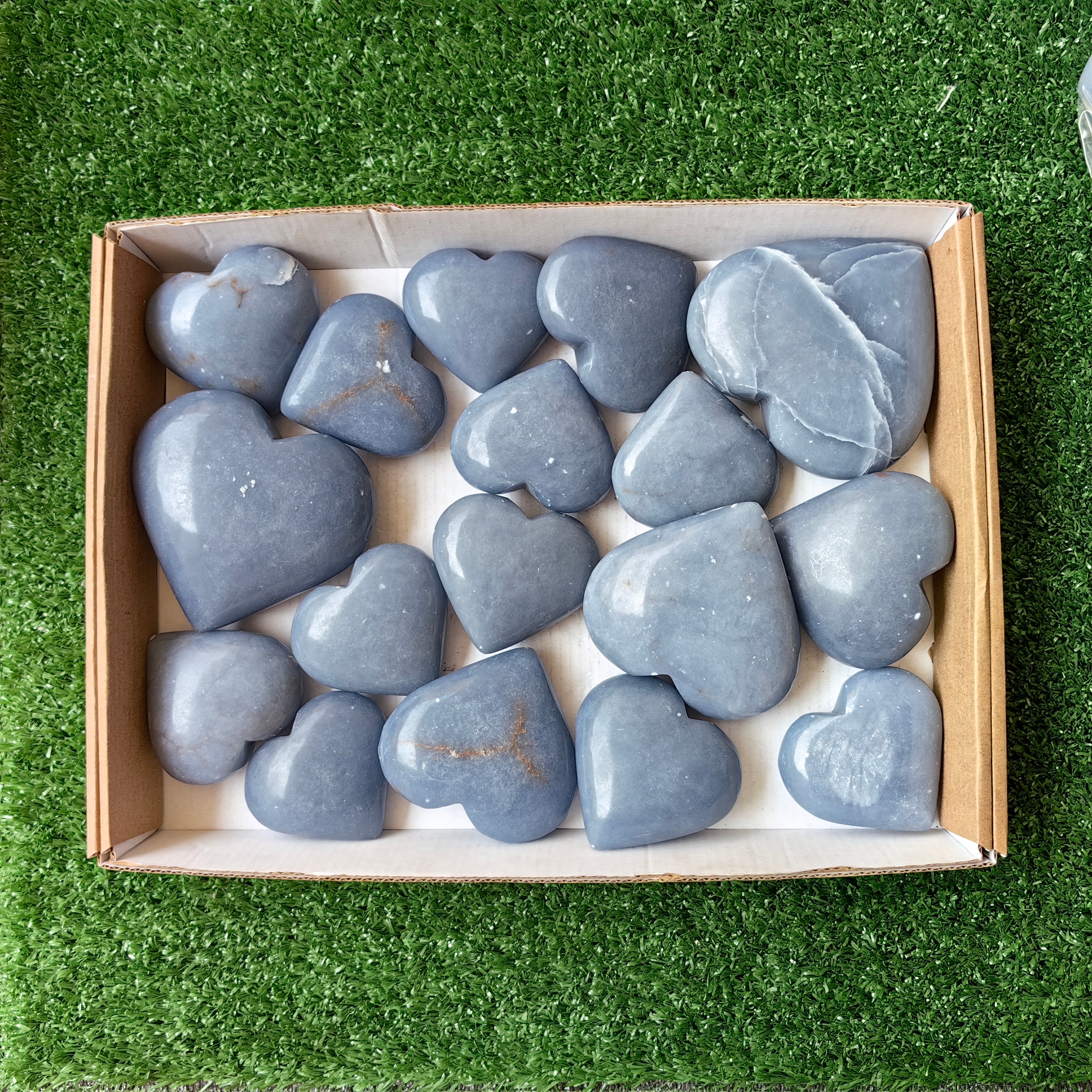 17 pc angelite hearts