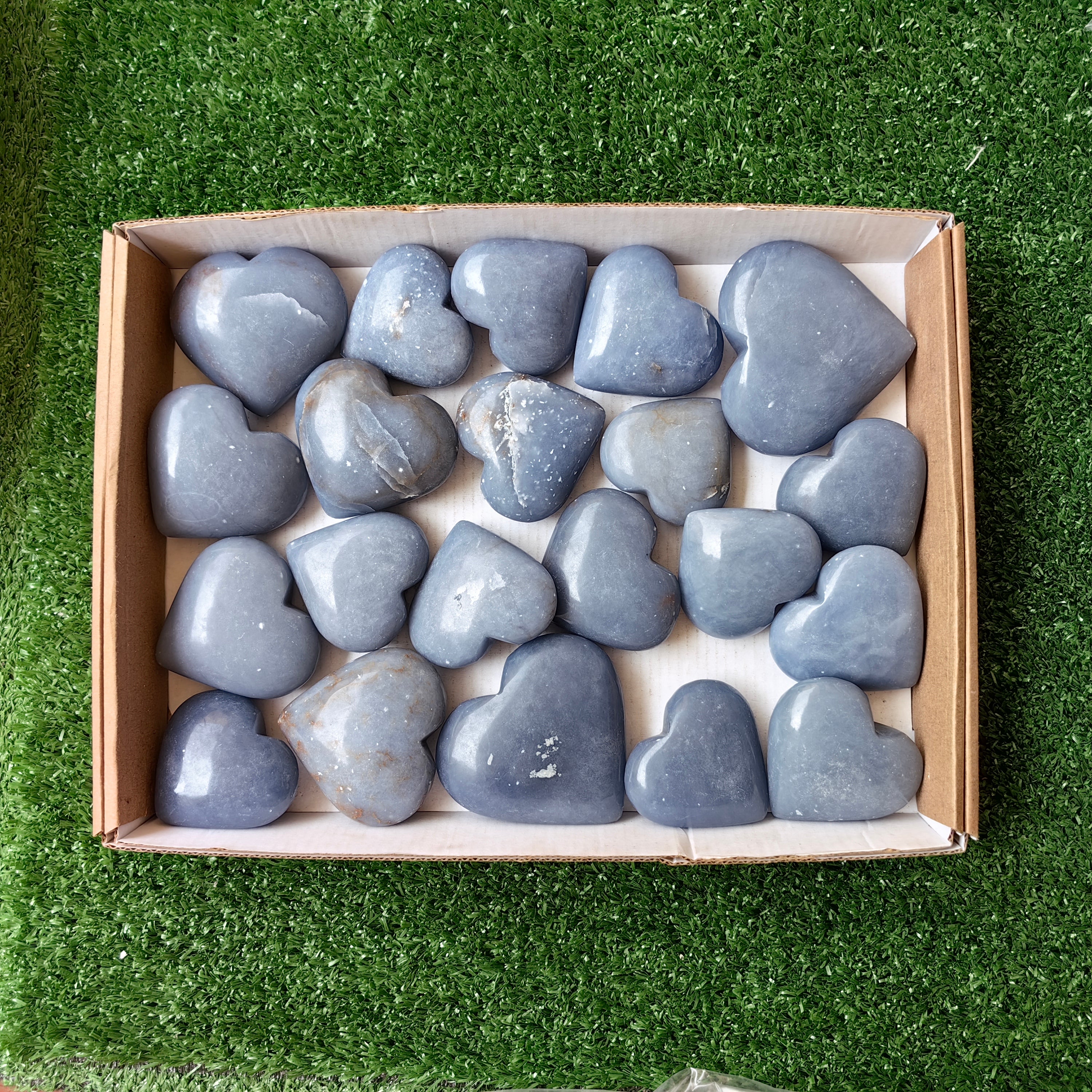 21 pc angelite hearts