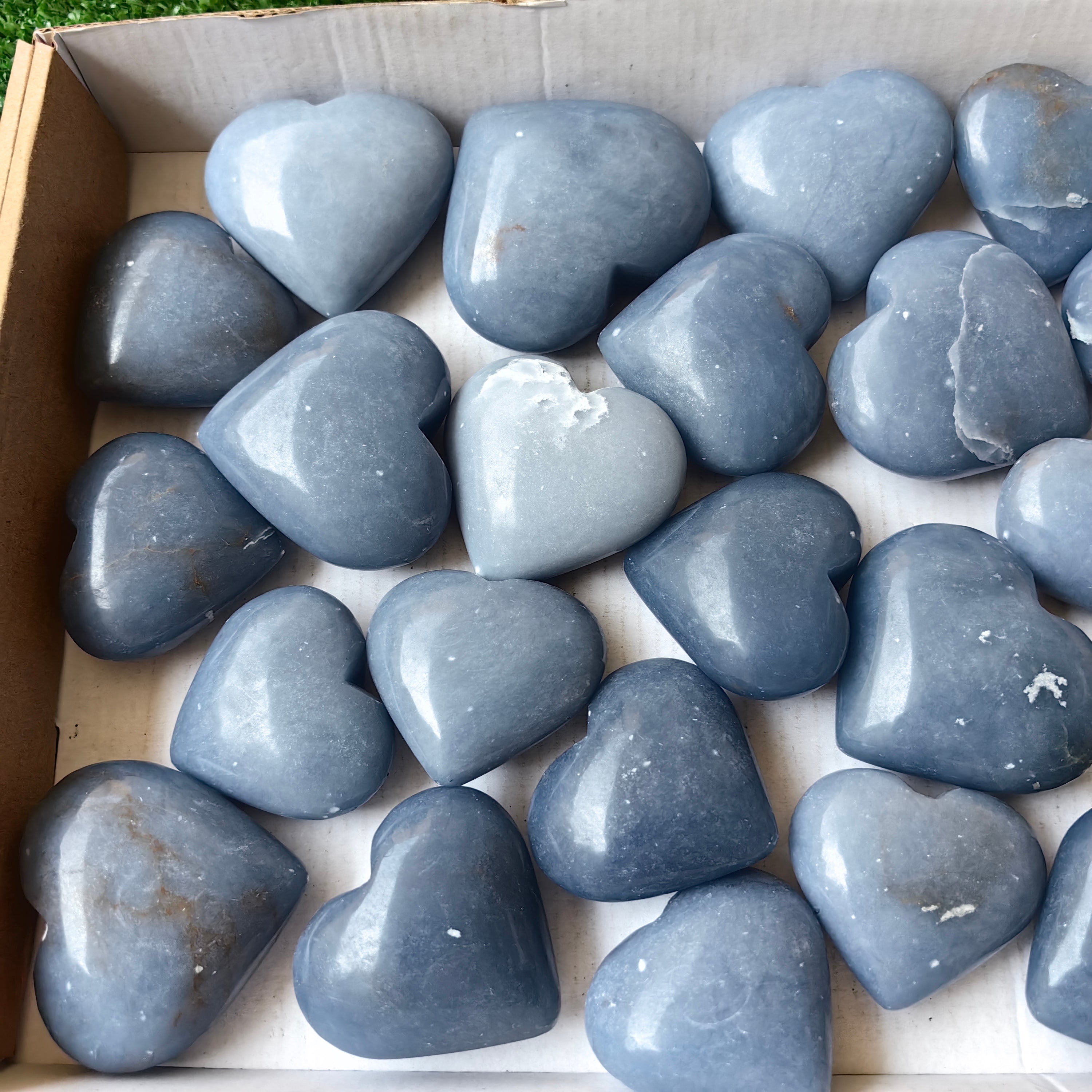 25 pc angelite hearts