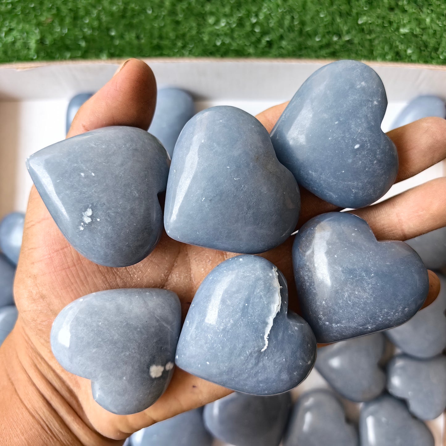 35 pc angelite hearts