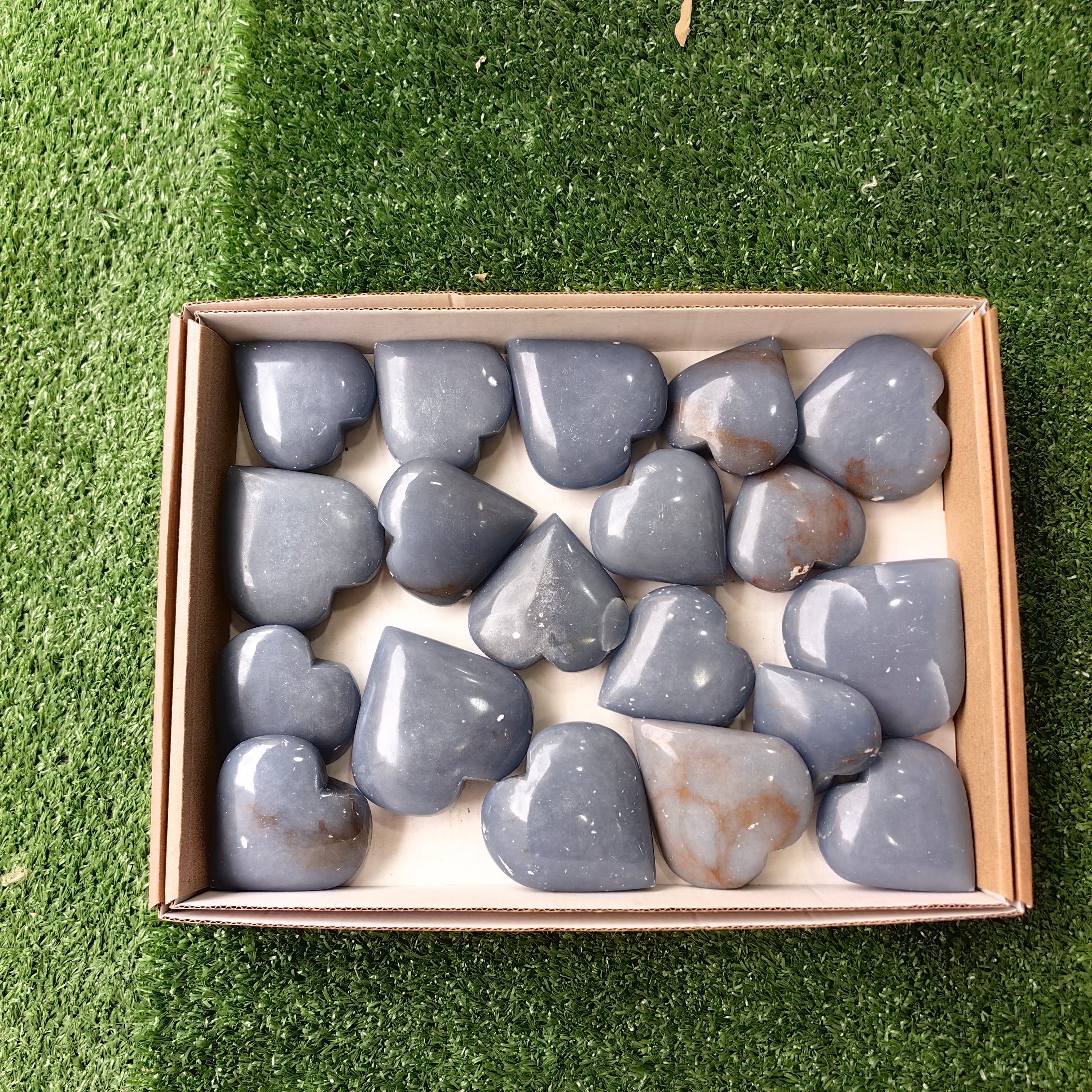 19 pc angelite hearts