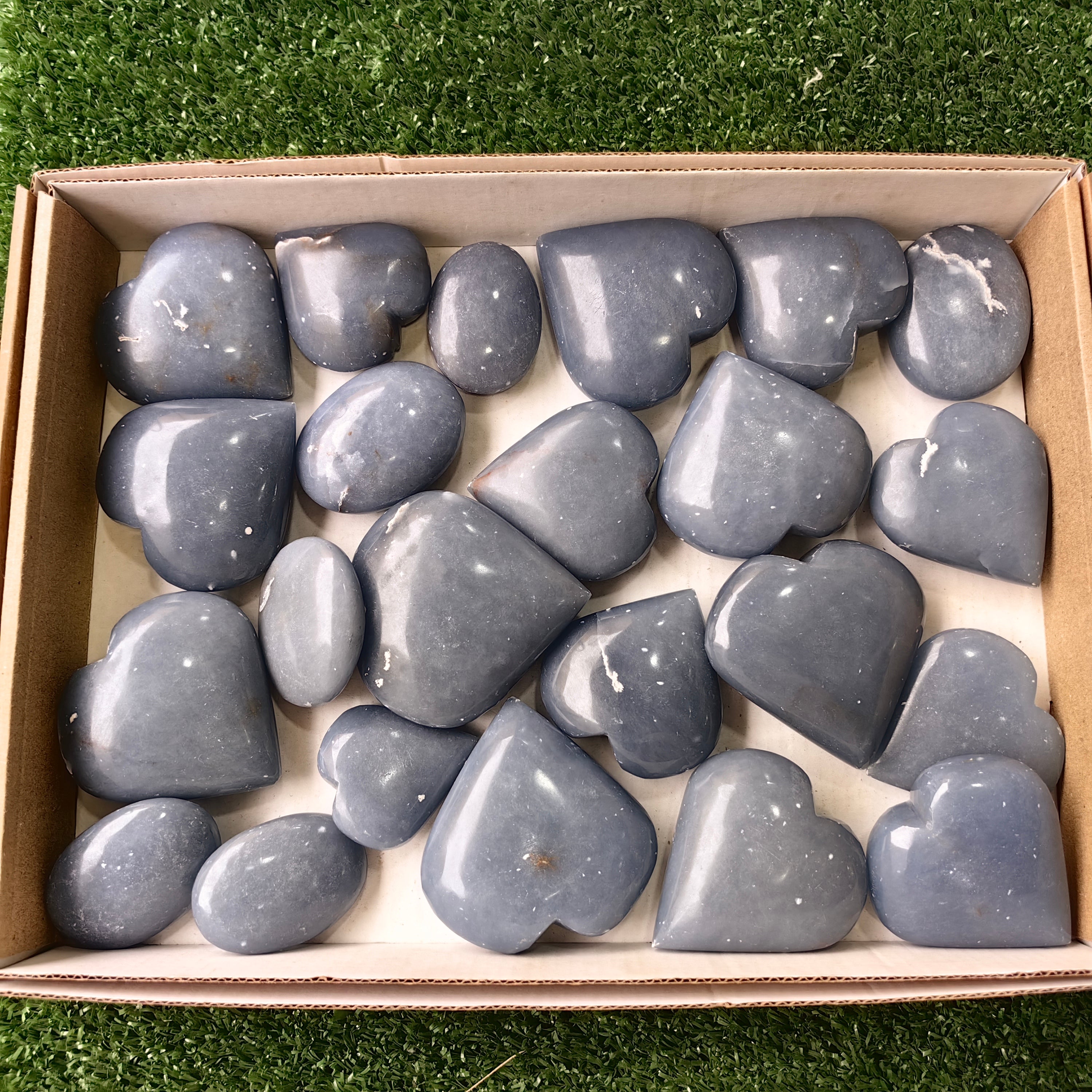 23 pc angelite hearts & palms