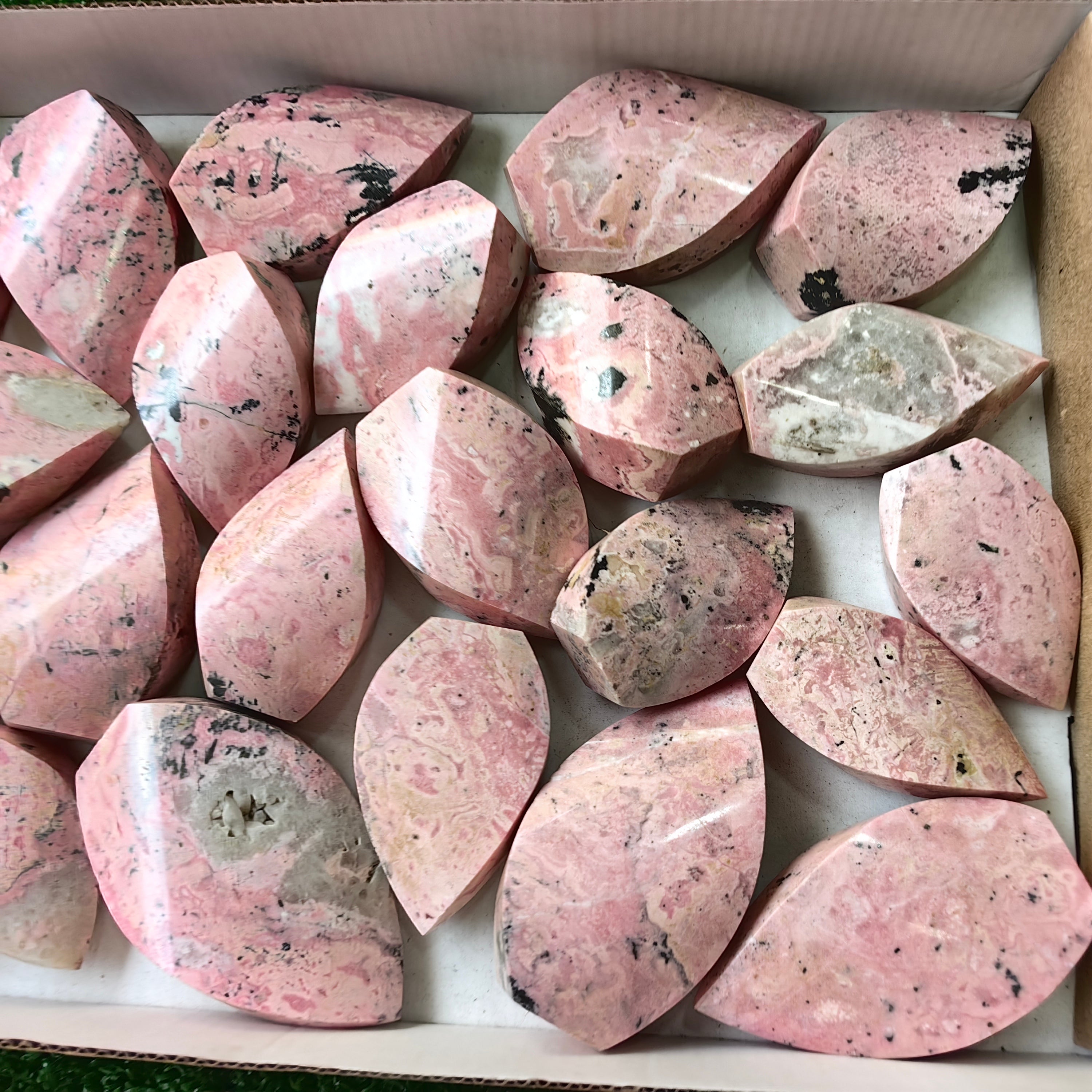 23 pc rhodonite flames
