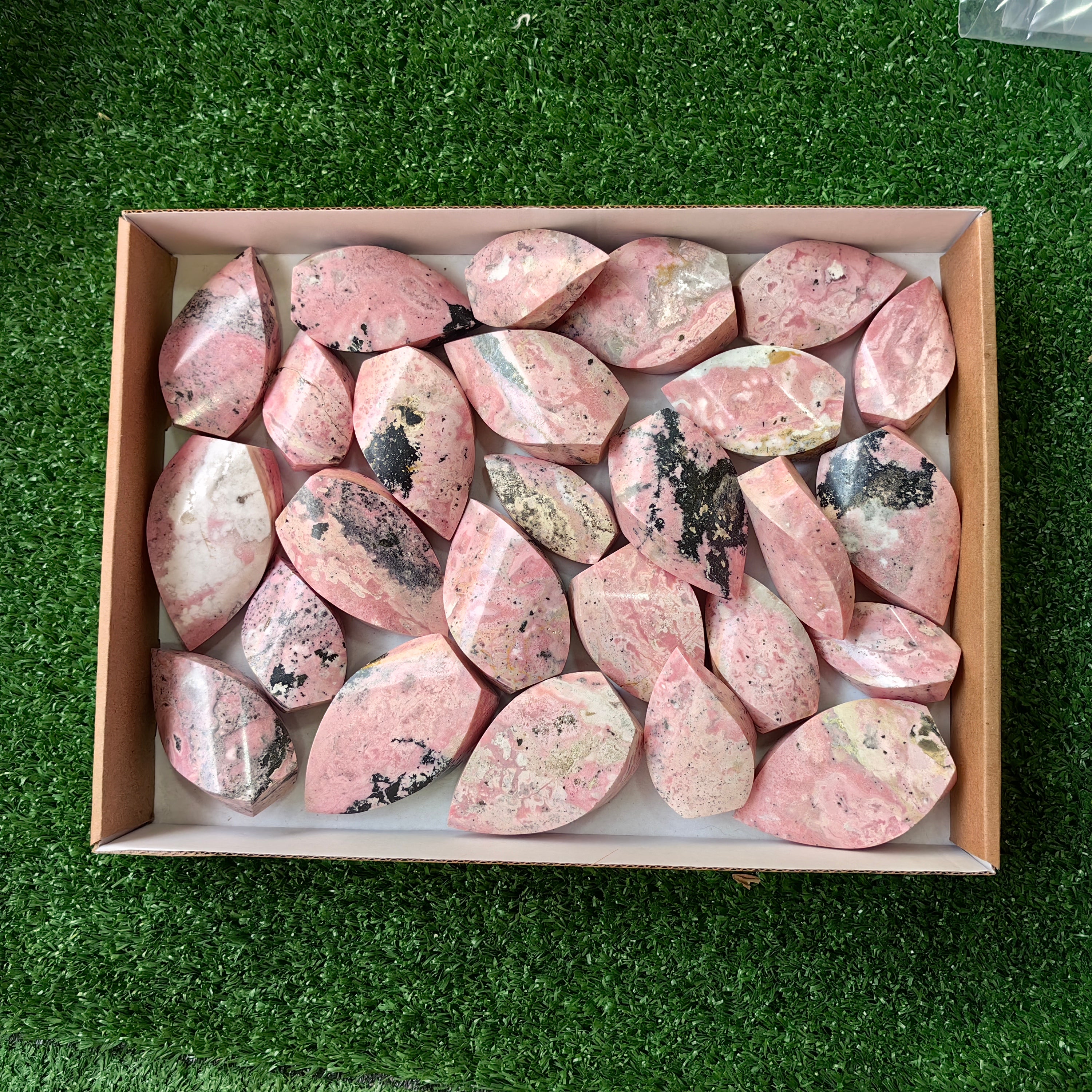 26 pc rhodonite flames