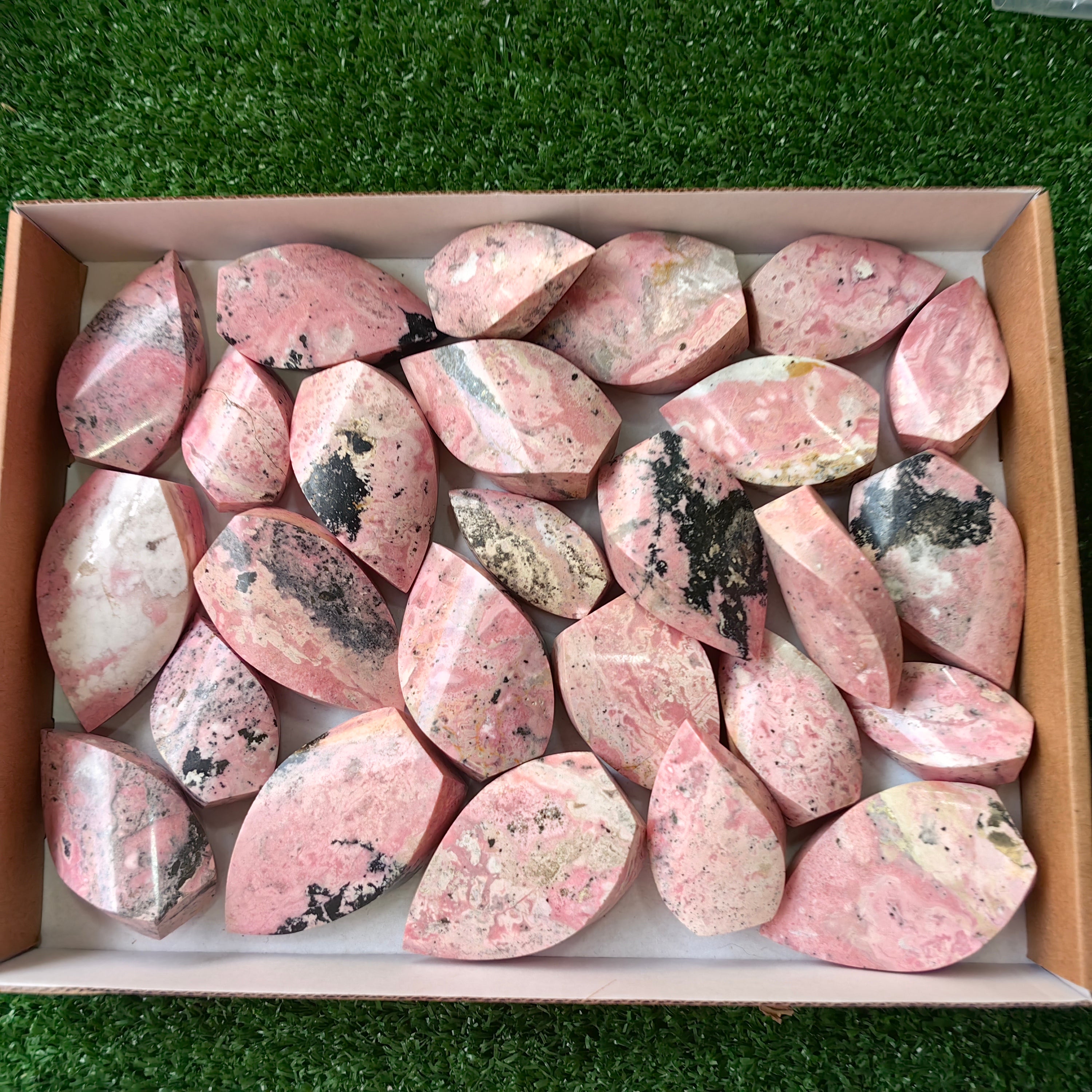 26 pc rhodonite flames