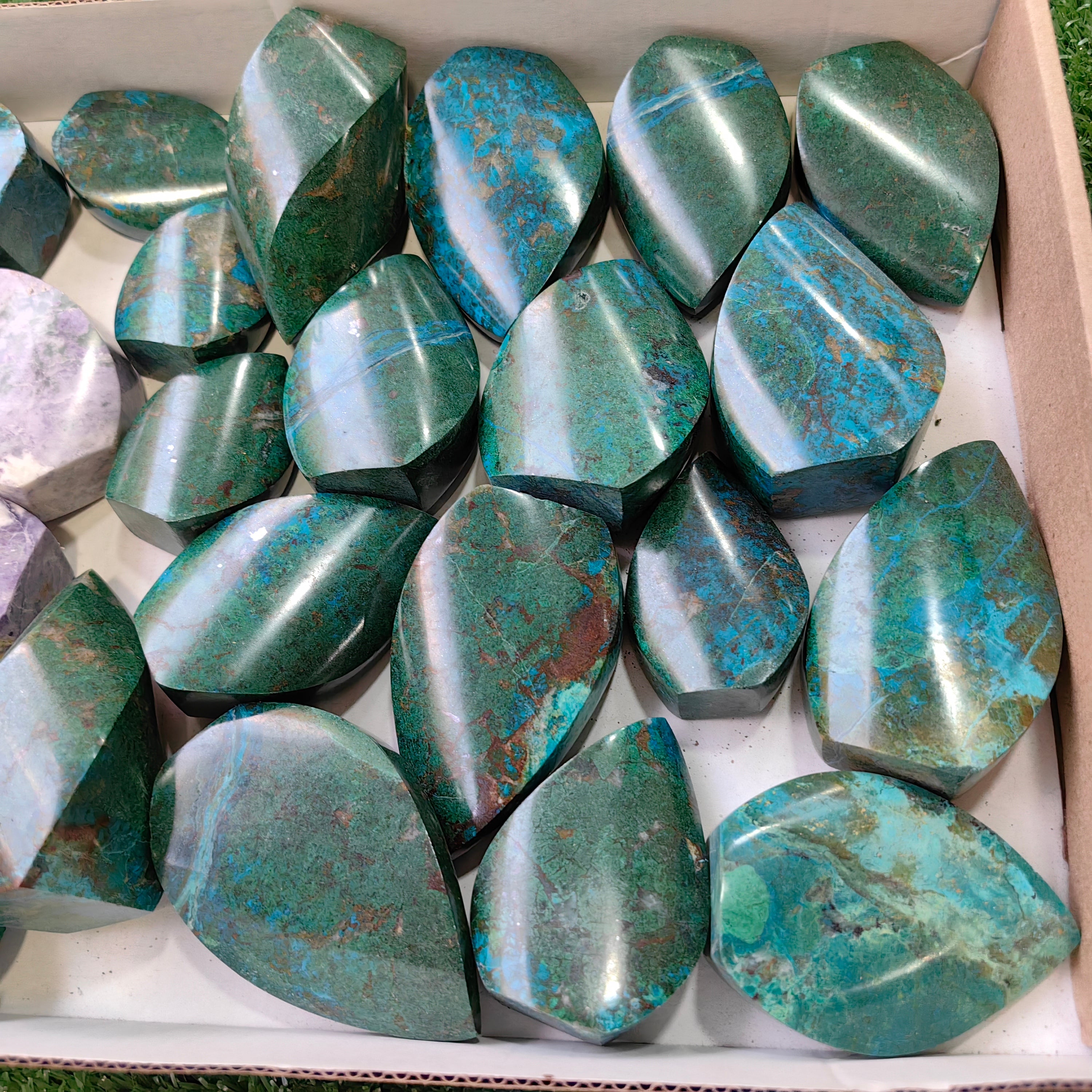 24 pc bolivianite flames