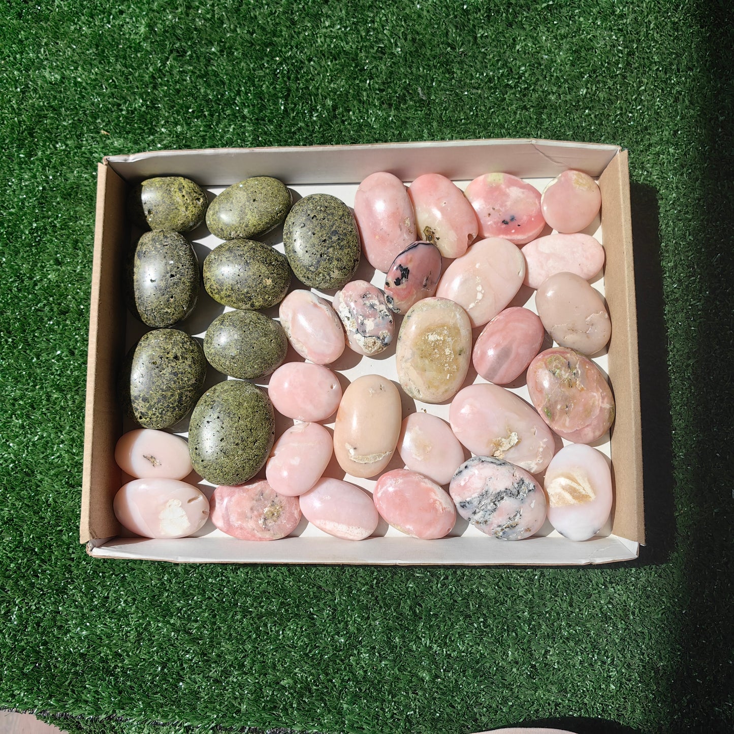 33 pc epidote & pink opal palms