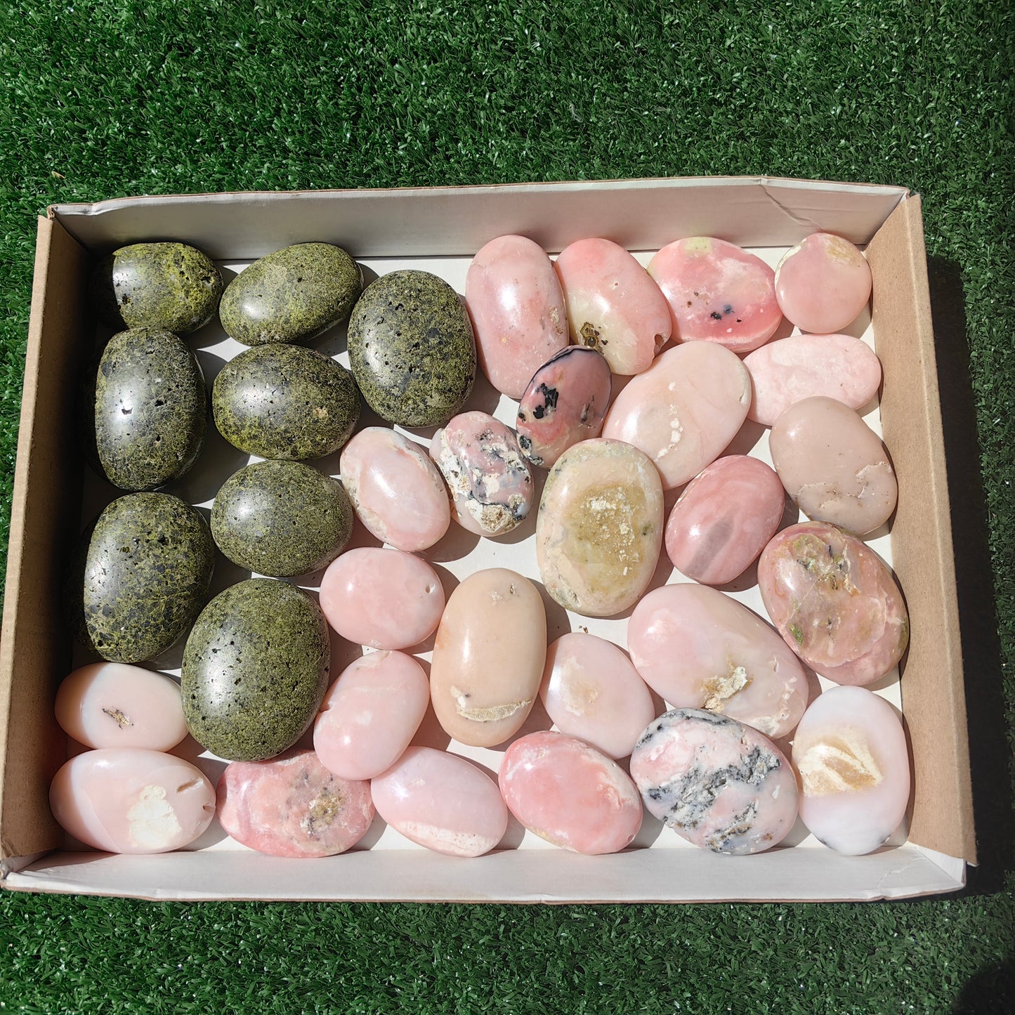 33 pc epidote & pink opal palms