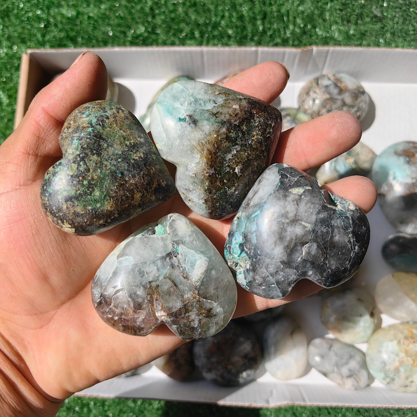 34 pc chrysocolla quartz palm & heart