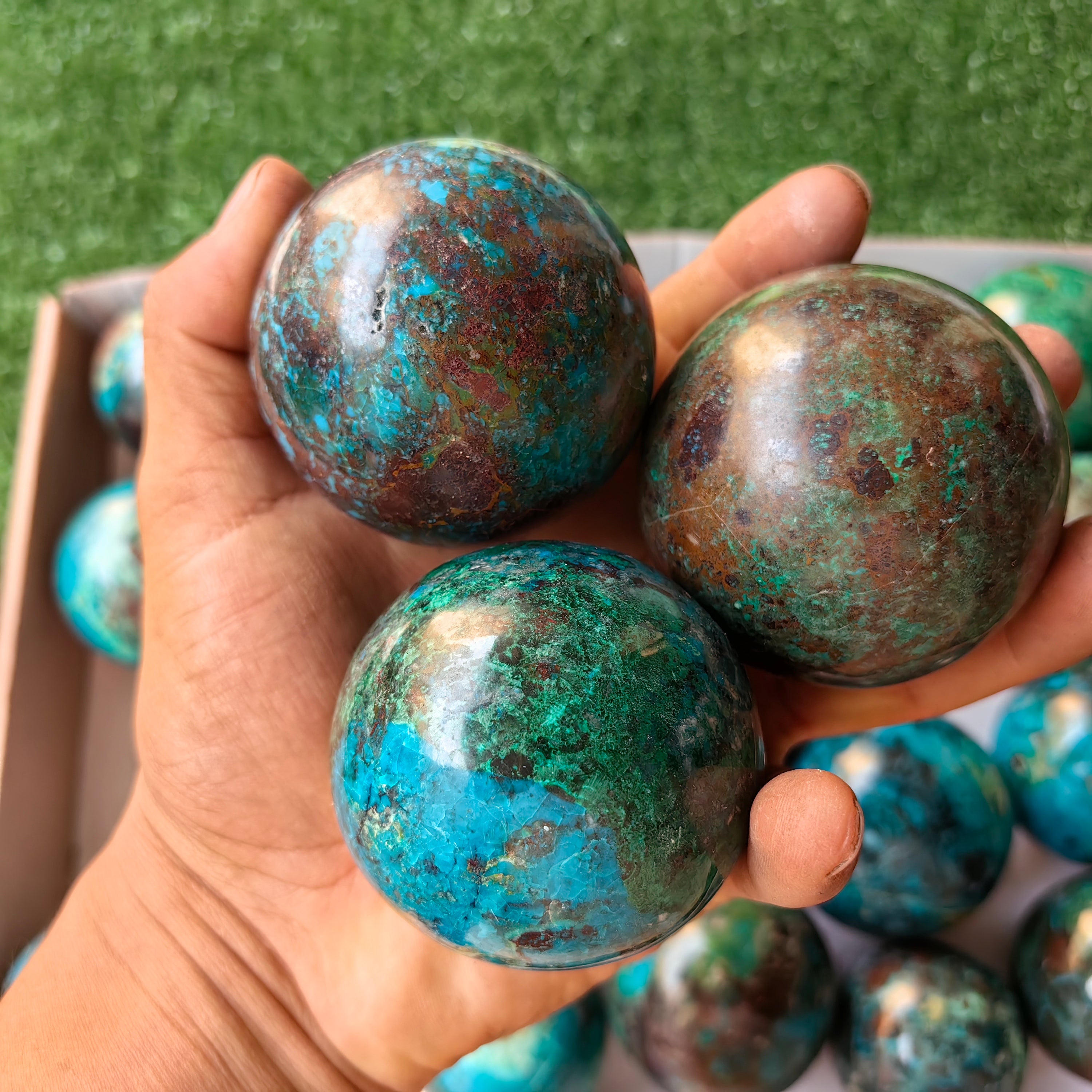 25 pc chrysocolla spheres