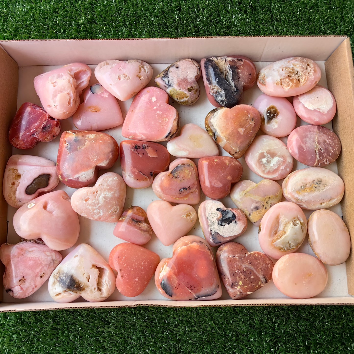 34 pc pink opal hearts & palms