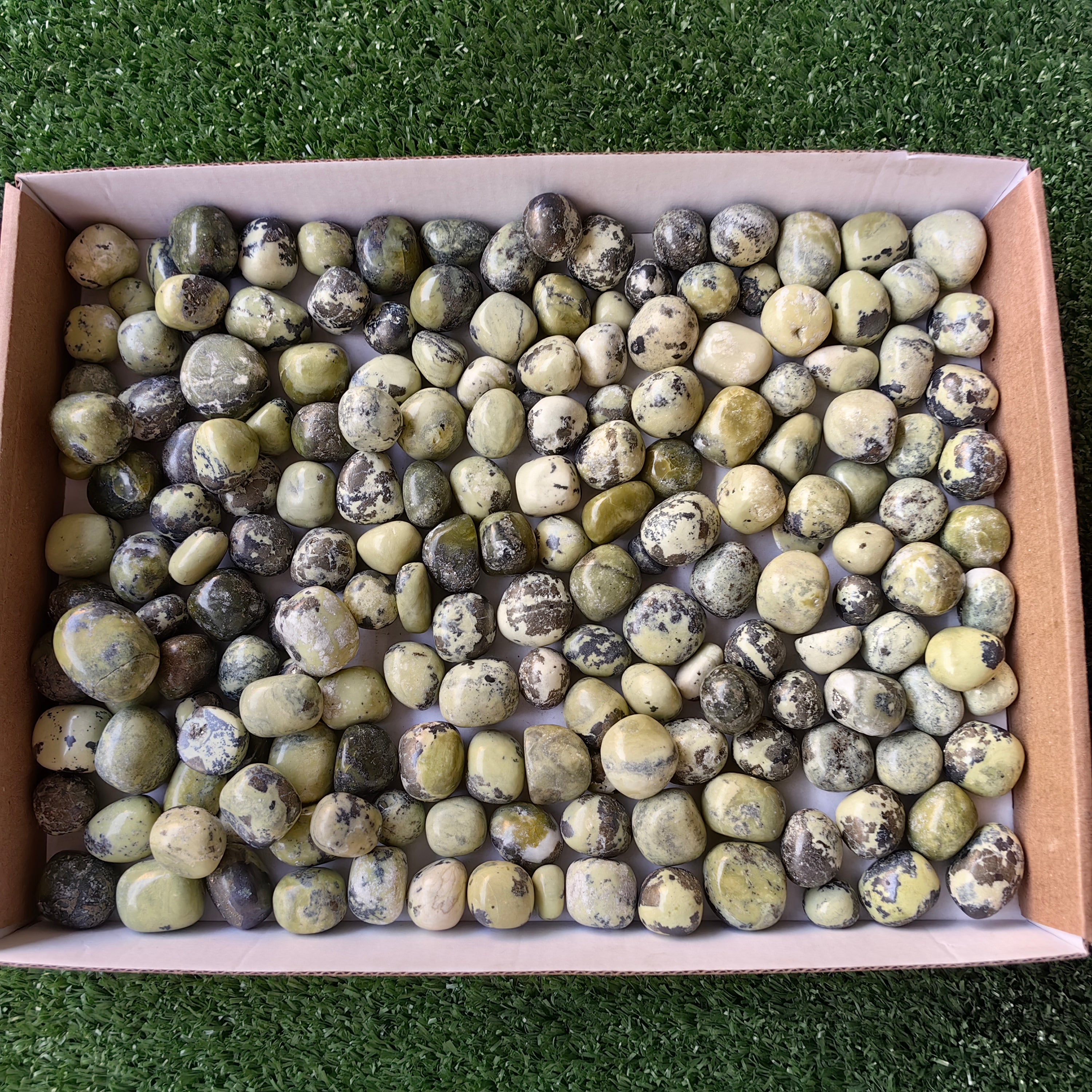 2 kg tumbled green serpentine