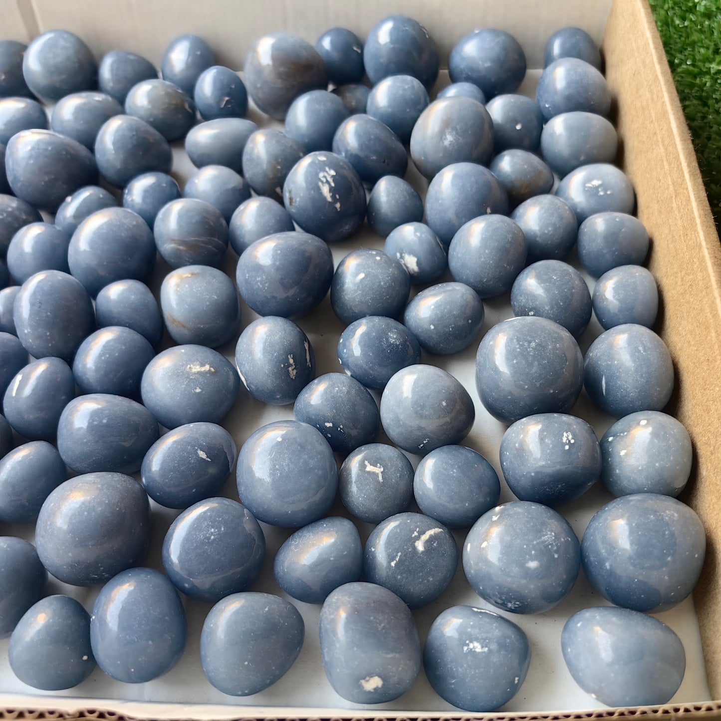 2 kg tumbled blue angelite