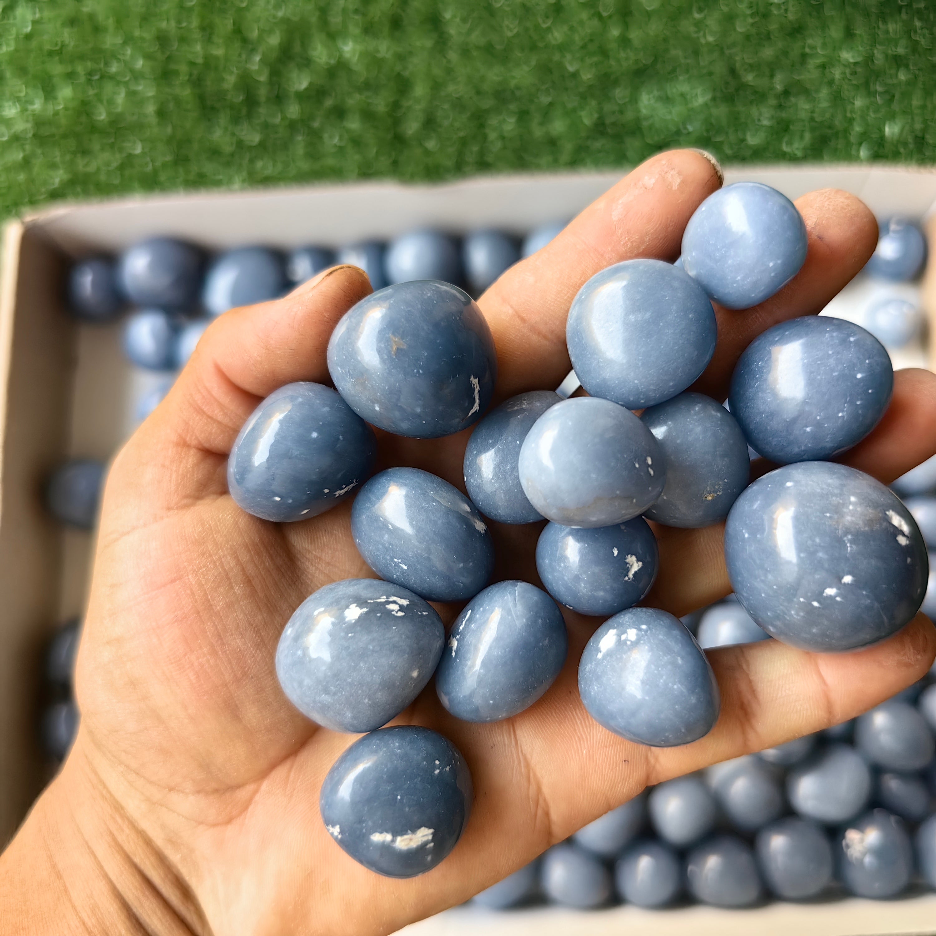 2 kg tumbled blue angelite