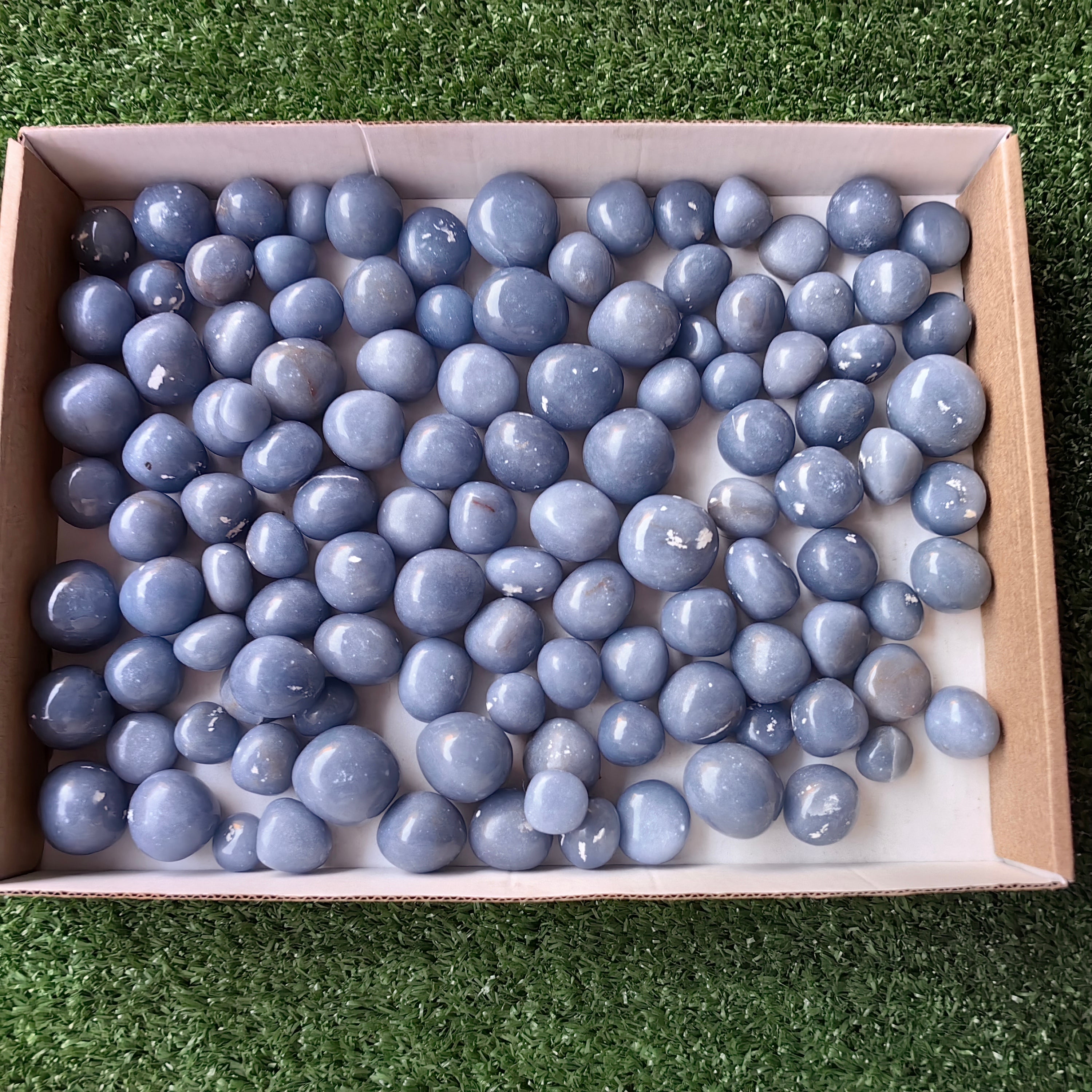 2 kg tumbled blue angelite